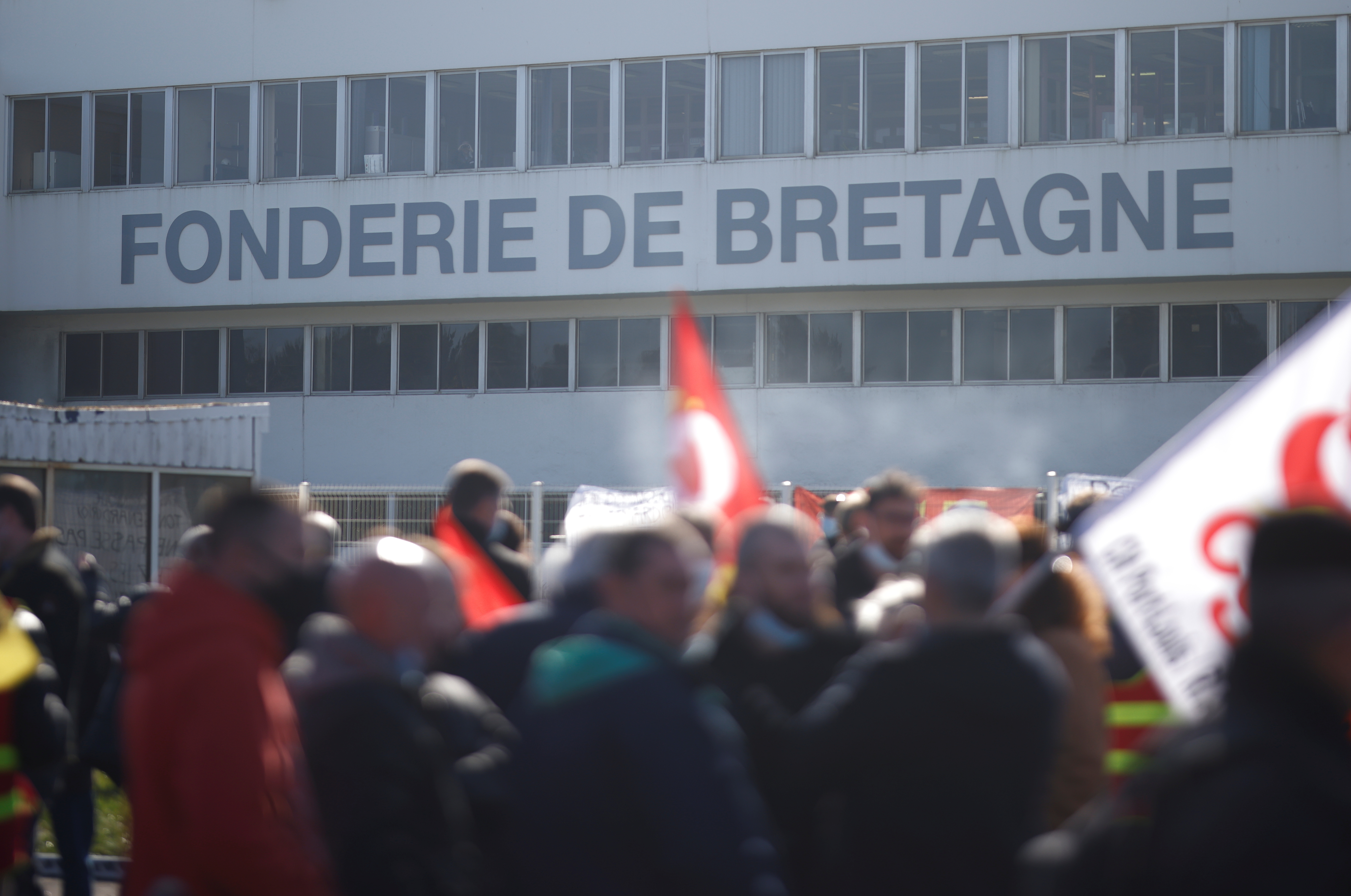 Fonderie de Bretagne : entre 1.200 et 2.000 manifestants près de Lorient
