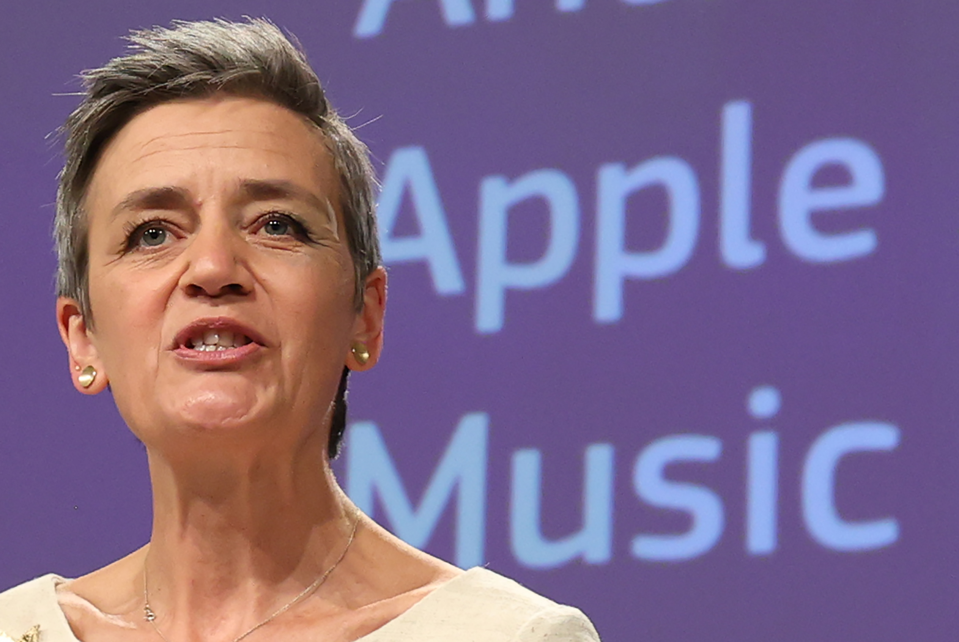 Musique en ligne: Bruxelles prend parti pour Spotify contre Apple
