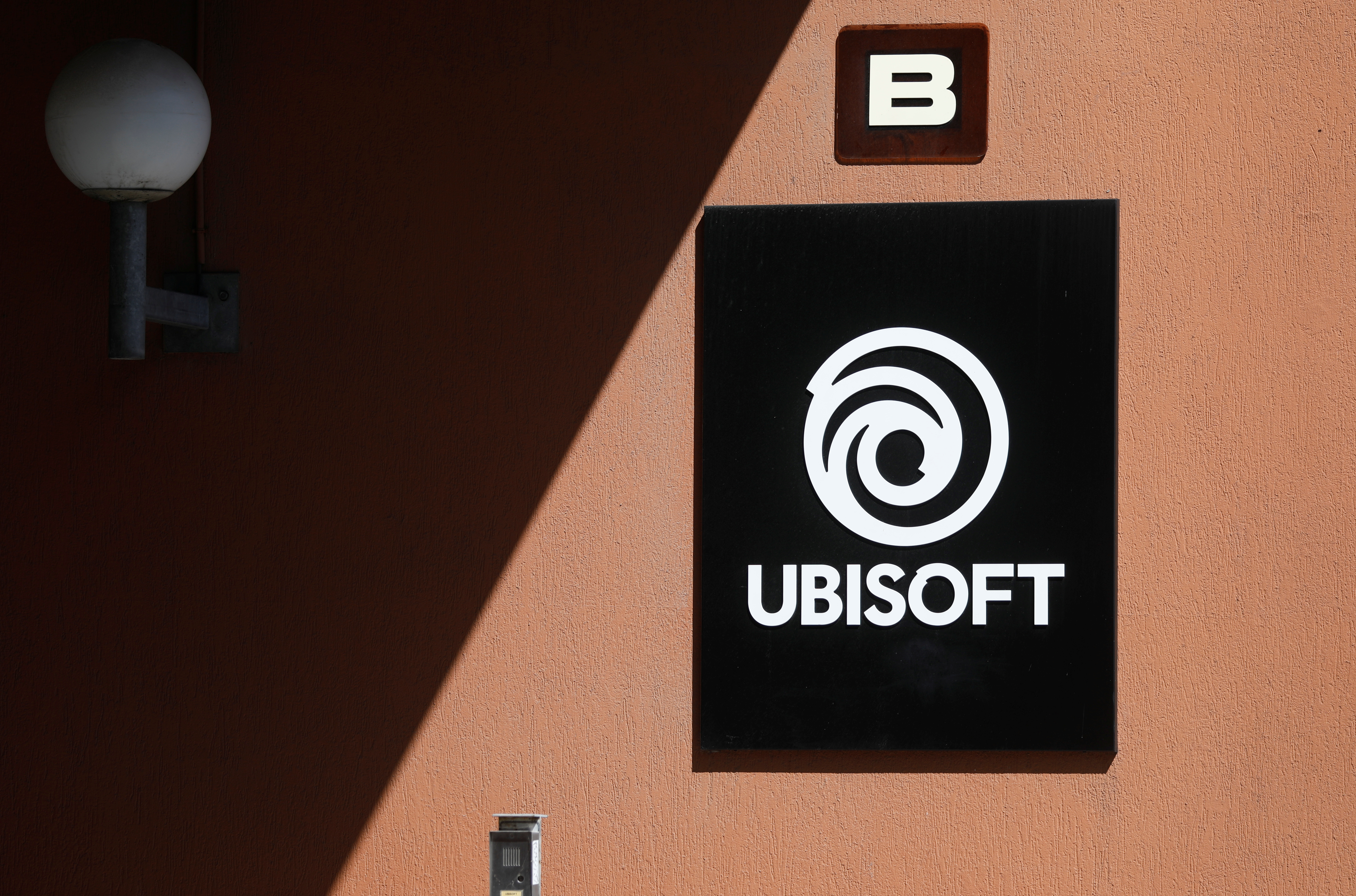 Le chinois Tencent veut s'emparer du français Ubisoft, incontournable acteur mondial du jeu vidéo