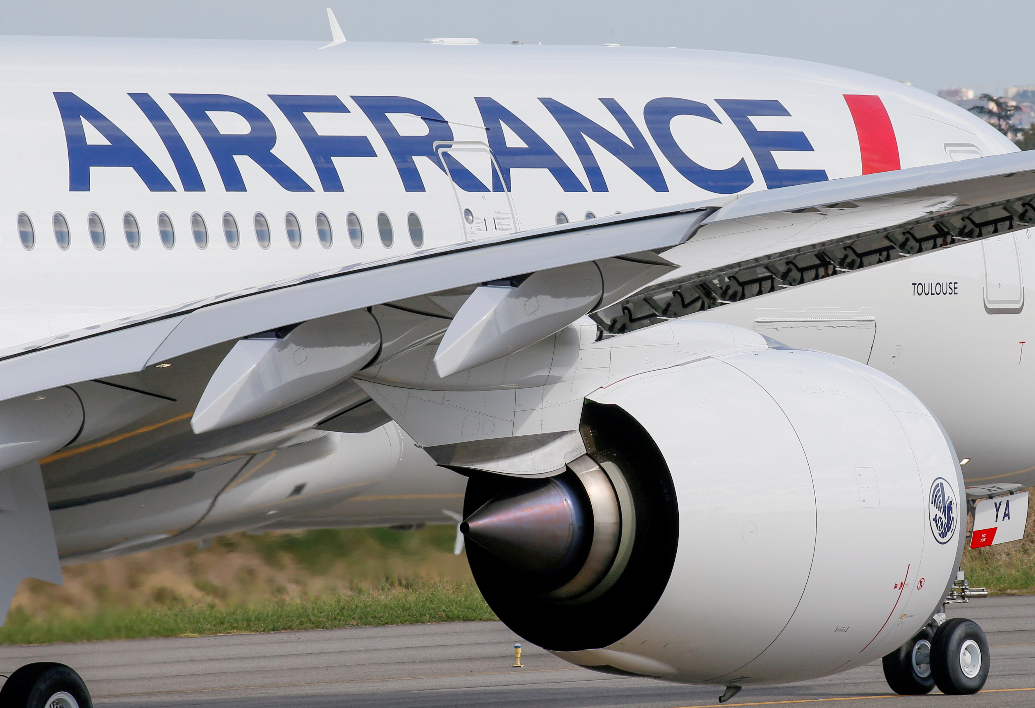 Pass sanitaire: ce que propose Air France pour éviter les files d'attente dans les aéroports