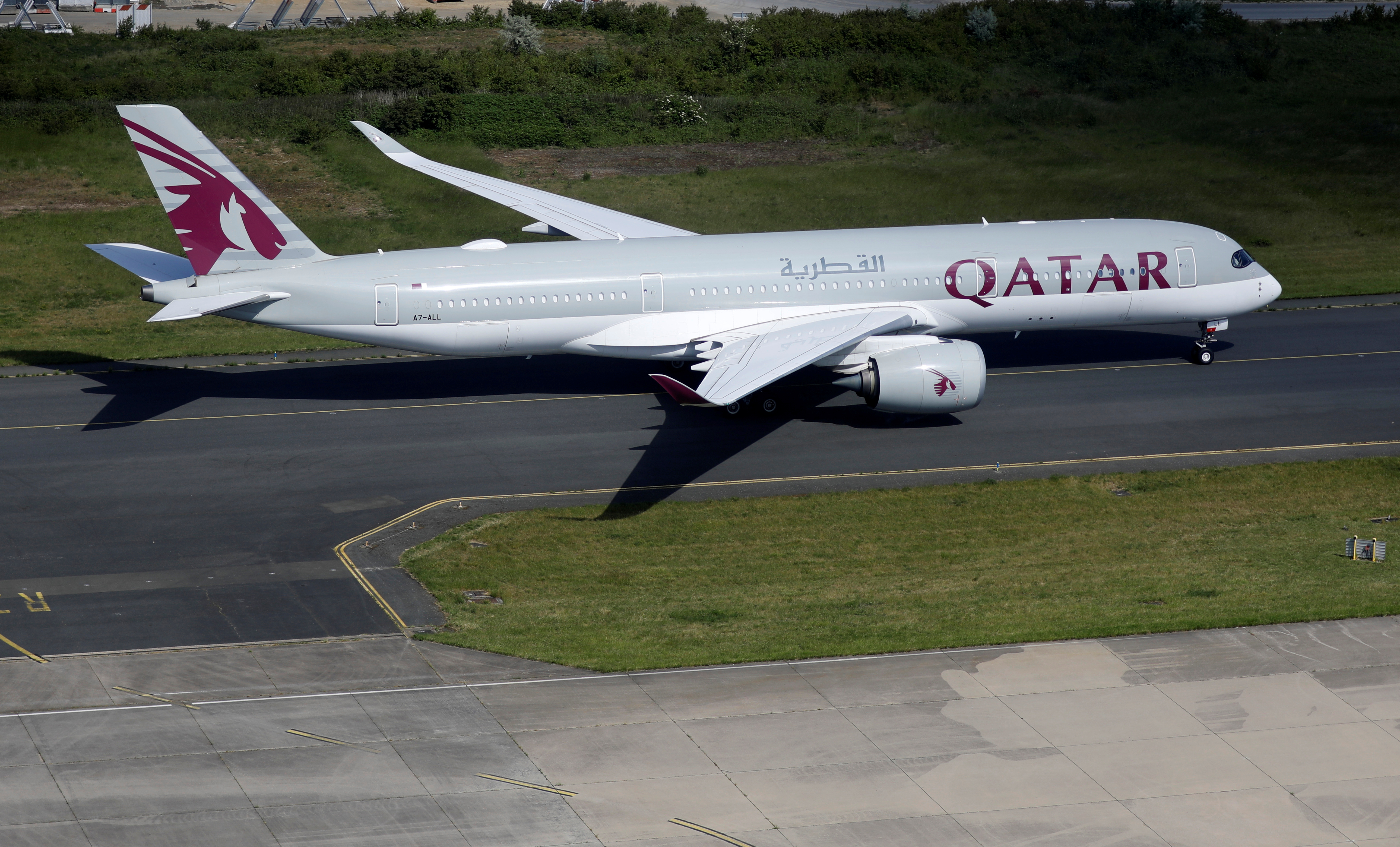 A350 cloués au sol par Qatar Airways: pour défendre sa réputation, Airbus va publiquement à l'arbitrage