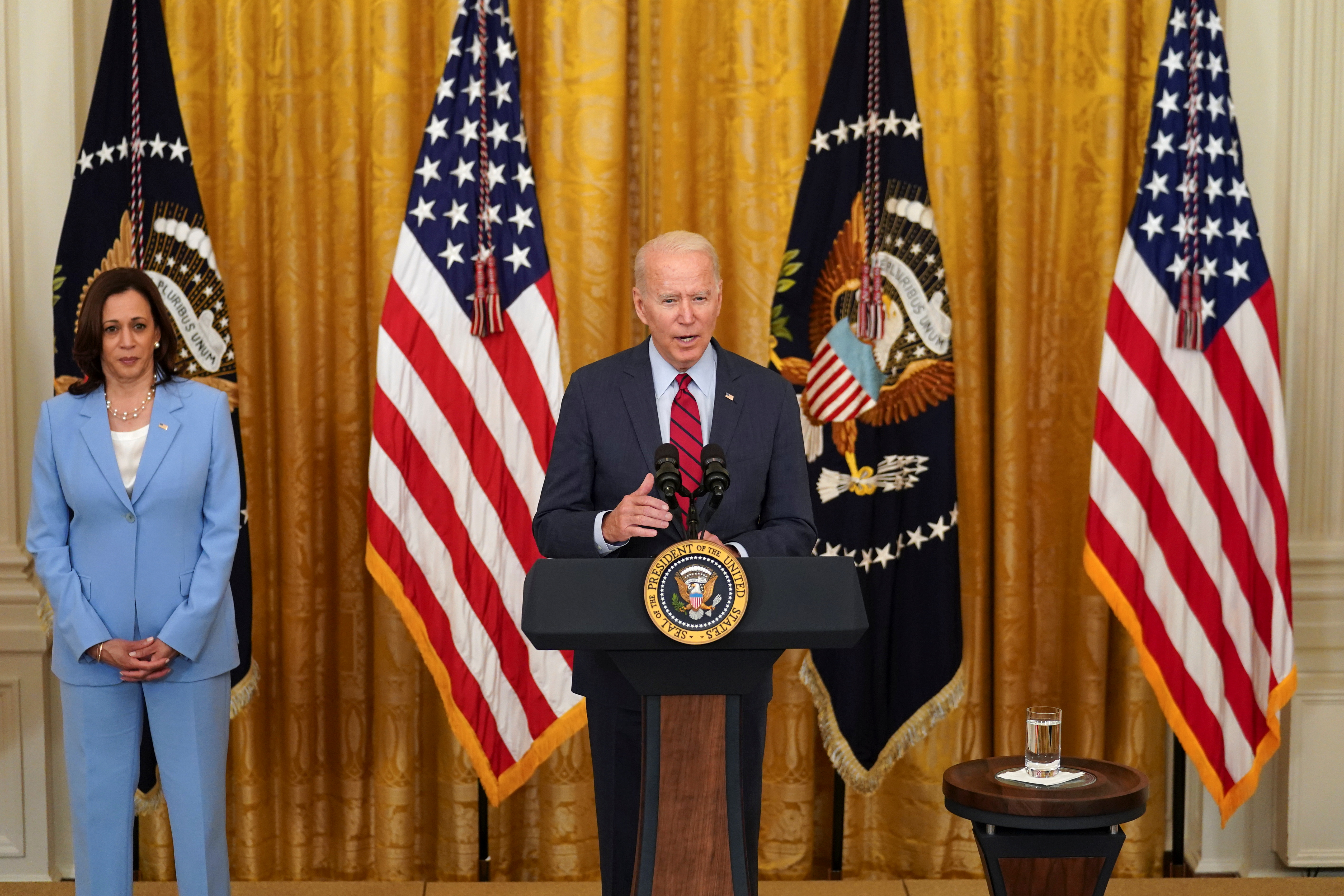 Plan Biden : un premier accord sur les 1.200 milliards mais le ton monte sur son volet 