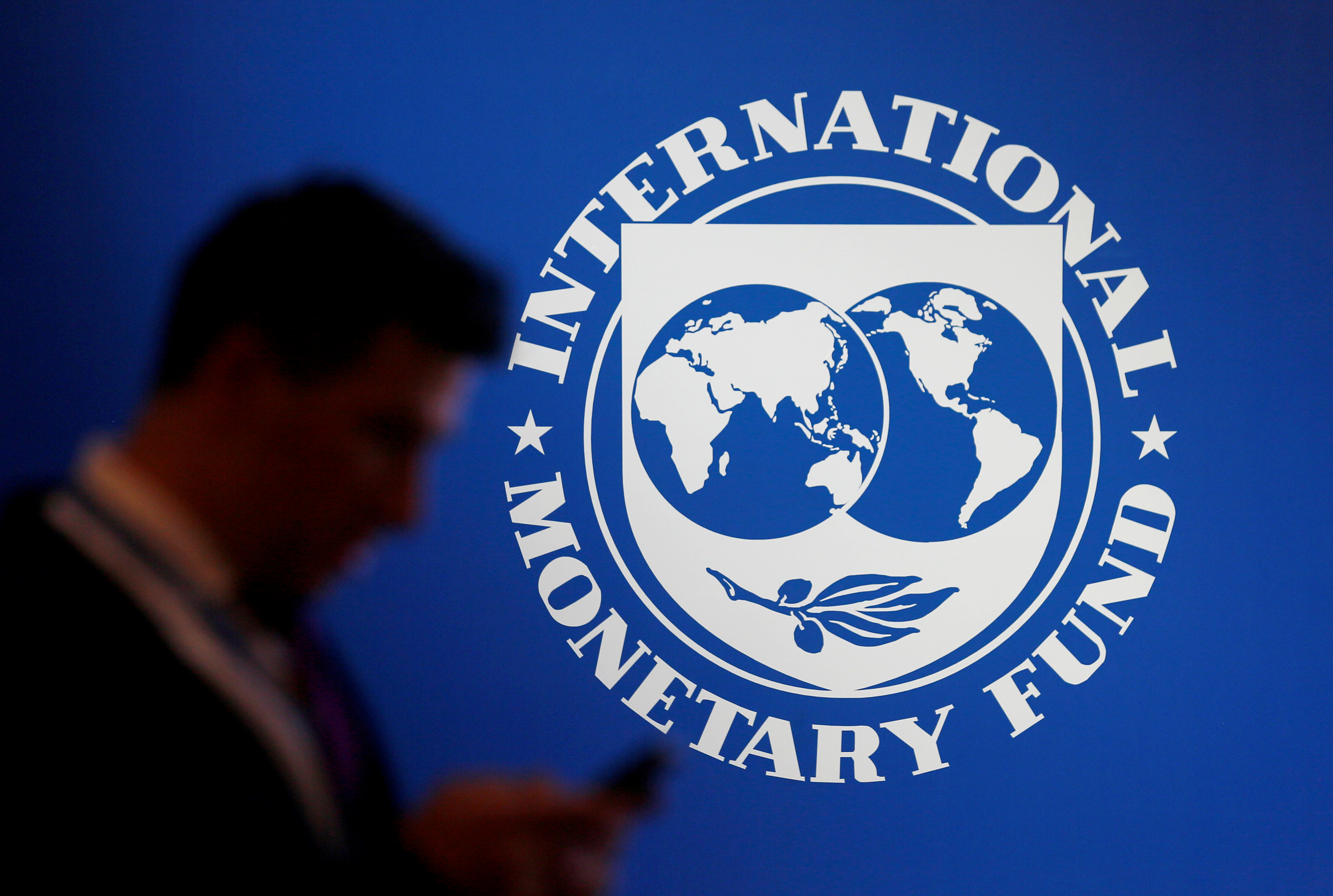 Afghanistan: après l'Allemagne, le FMI coupe le robinet des aides