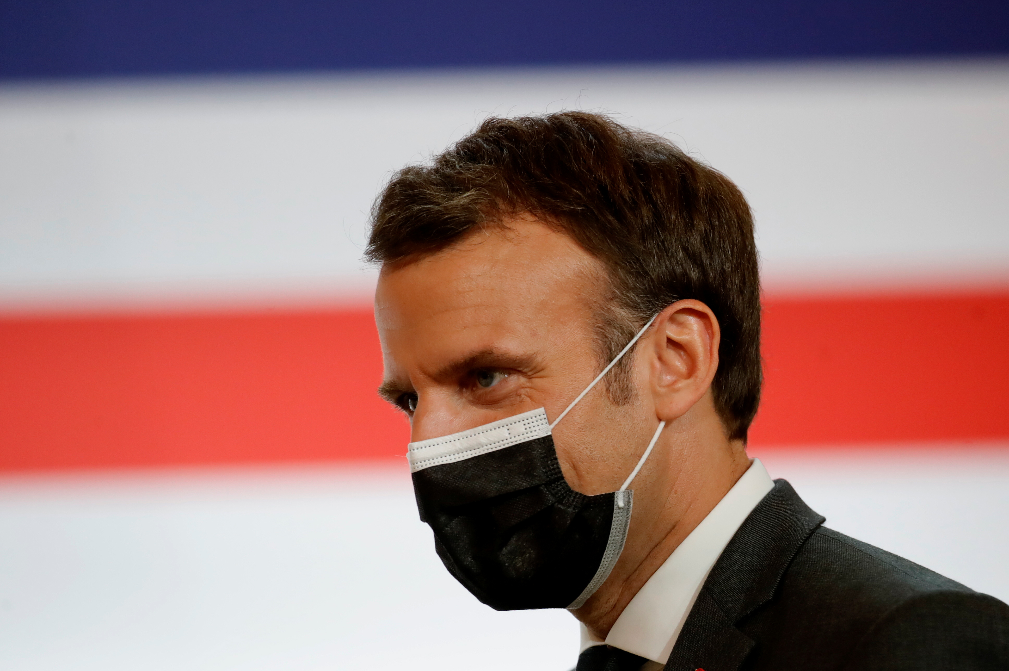 Macron va recevoir la filière automobile qui appelle à la rescousse