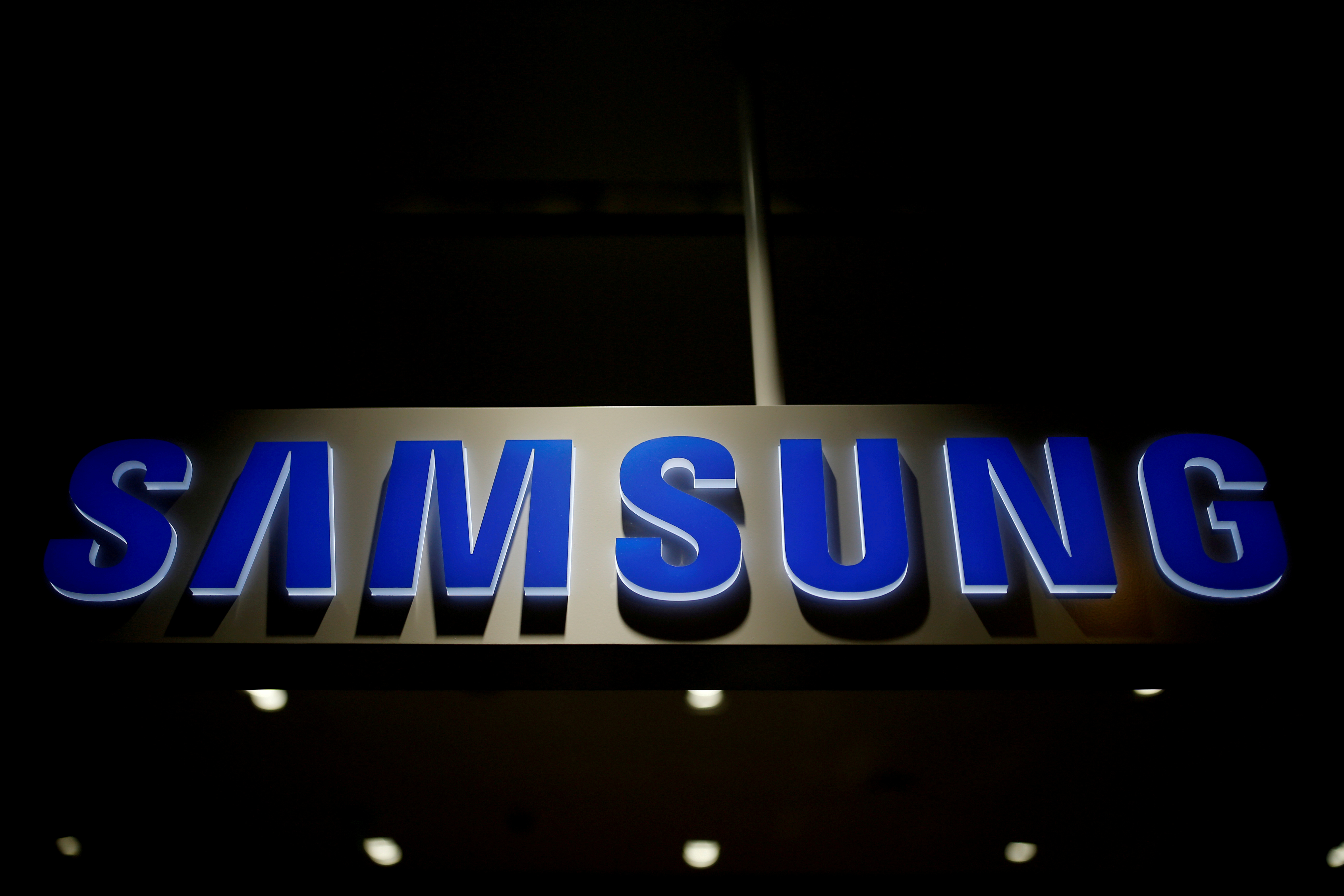 Samsung annonce un méga investissement de 356 milliards de dollars pour rafler le marché des semi-conducteurs