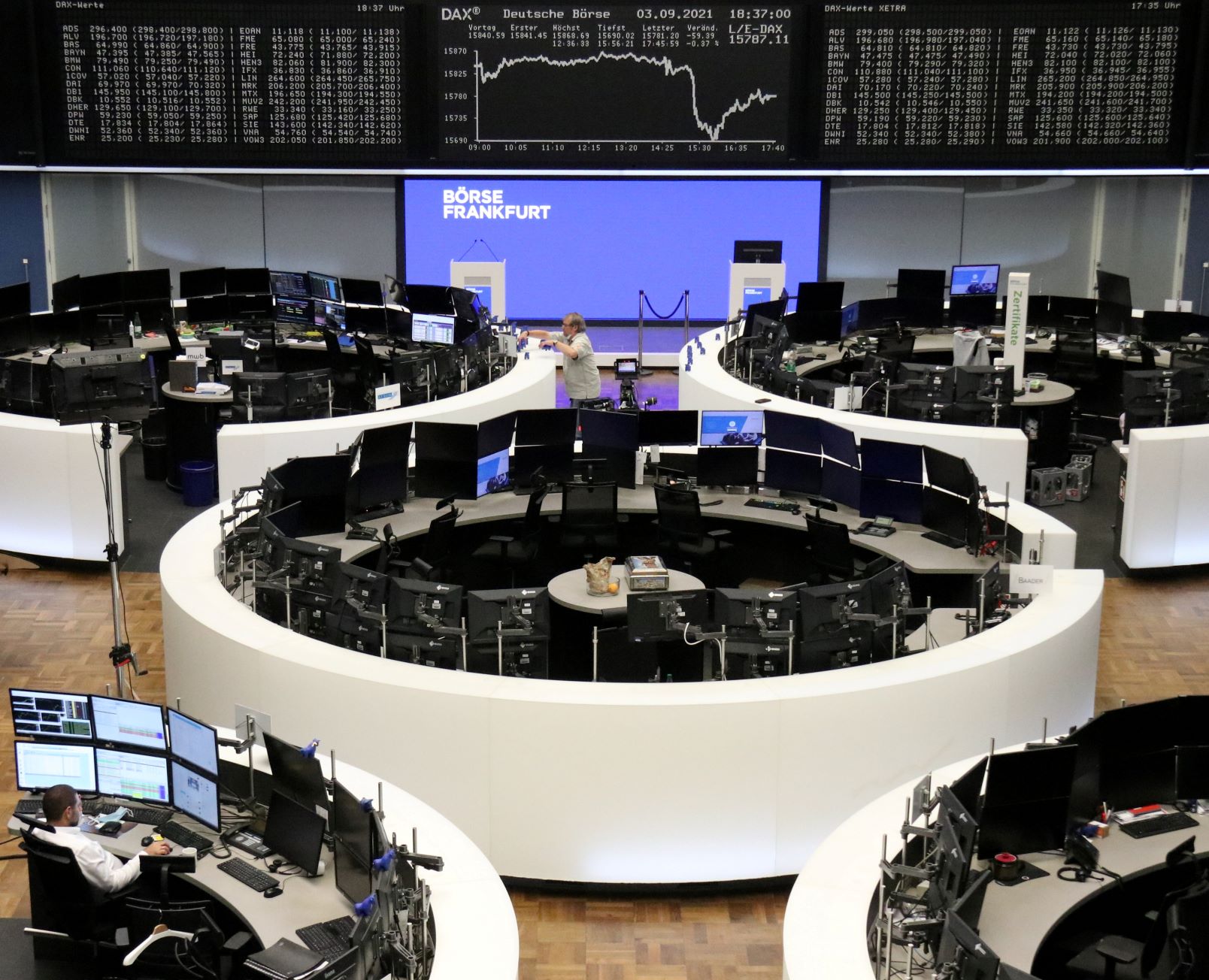 L'indice Dax de la Bourse de Francfort se fait un lifting à 330 milliards d'euros