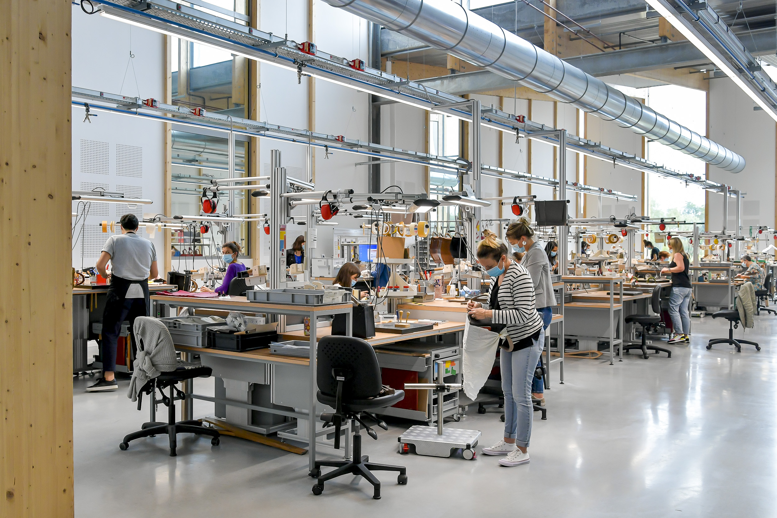 La manufacture Hermès monte en puissance en Gironde avec 200 artisans