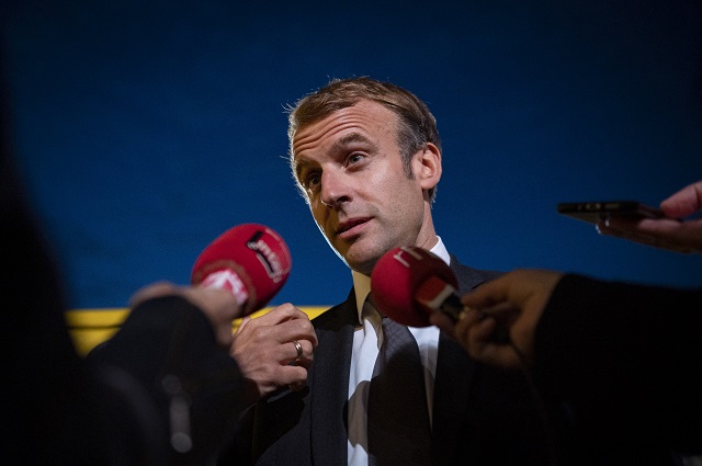 Comment Macron reprend la main sur l'économie avant l'élection présidentielle