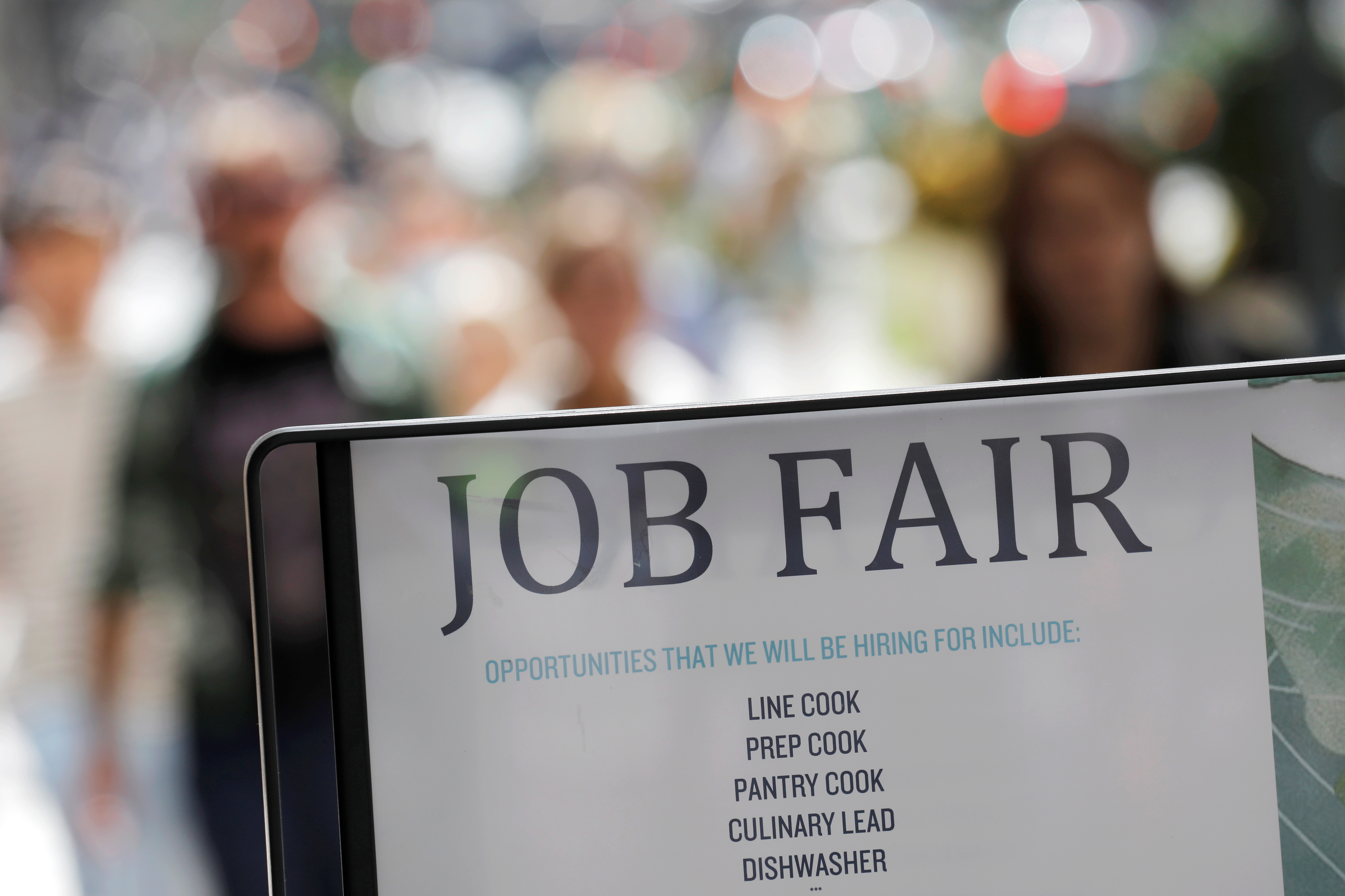 Etats-Unis: 531.000 emplois créés en octobre mais la pénurie de main d'oeuvre persiste
