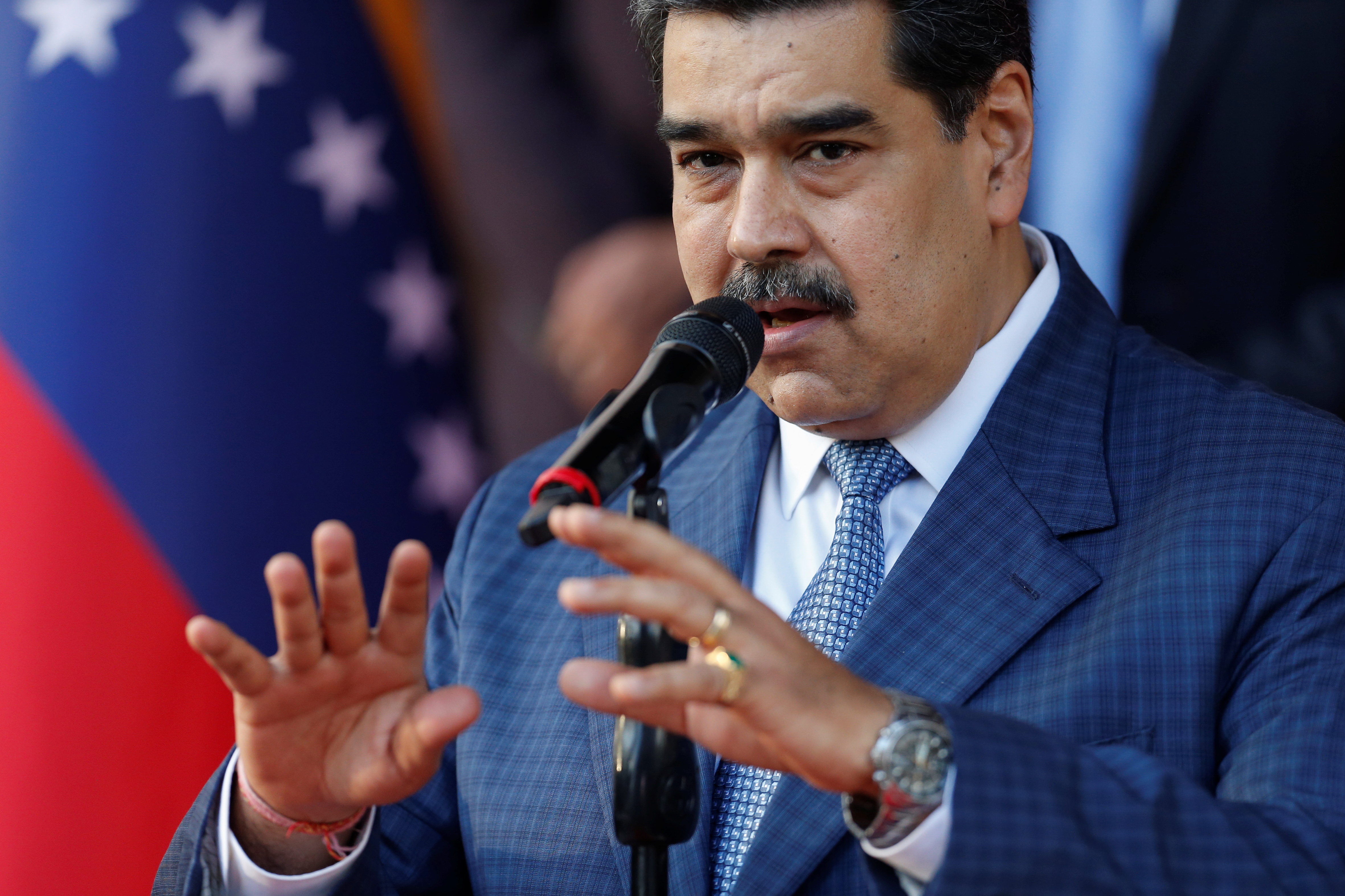Bataille du pétrole au Guyana : « Celui qui joue avec le Venezuela se brûle » (Maduro)