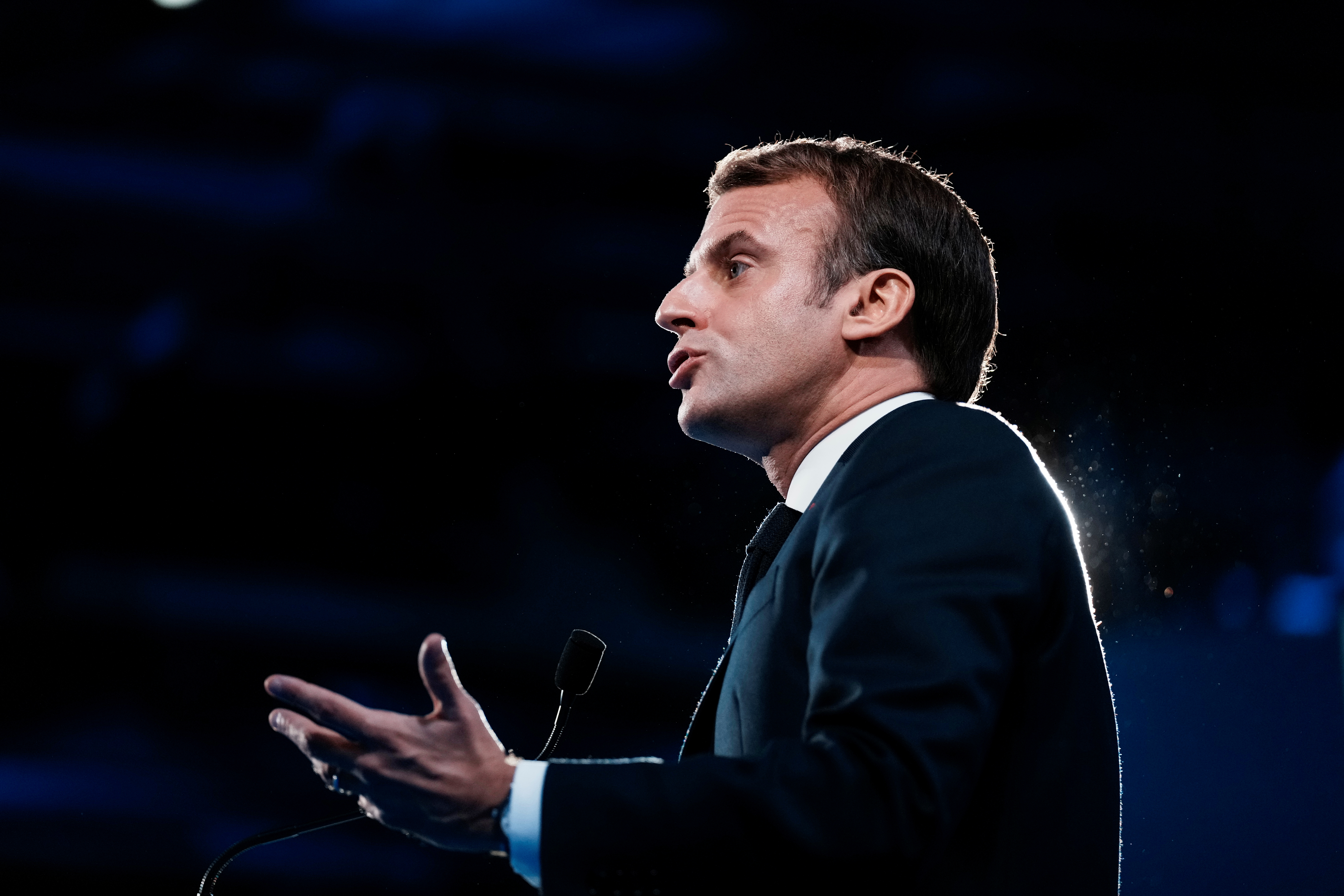 Éoliennes, France 2030, SRU, ZAN: les promesses de Macron bientôt traduites dans la loi ?