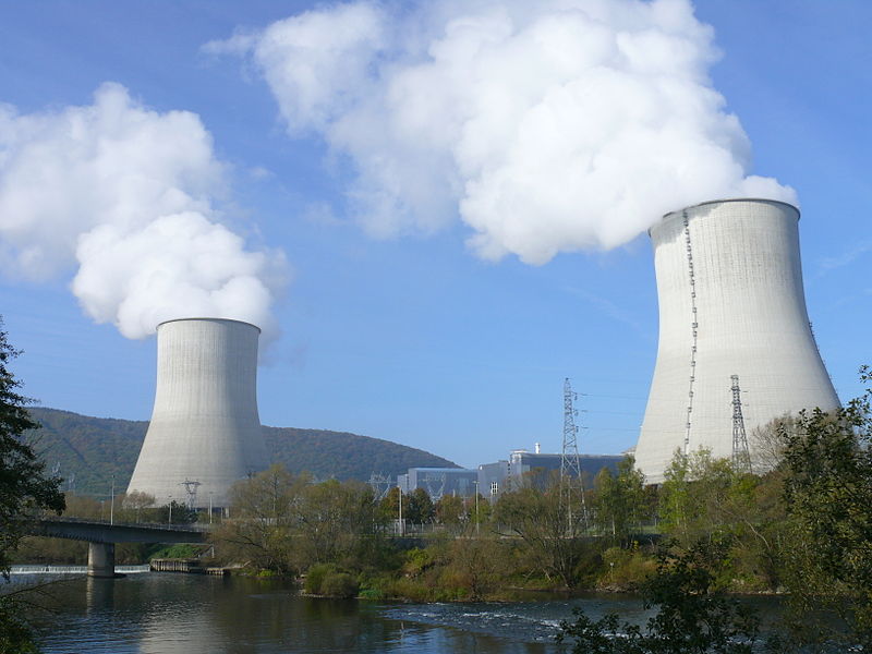Nucléaire: après l'arrêt des centrales de Chooz et Civaux, faut-il craindre le black-out ?