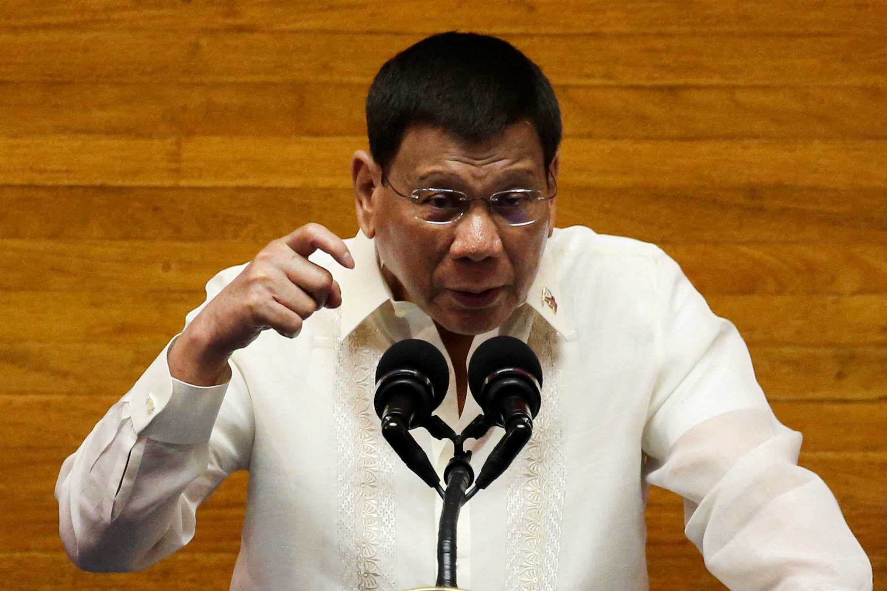Philippines : le président menace d'arrêter les non vaccinées contre le Covid-19