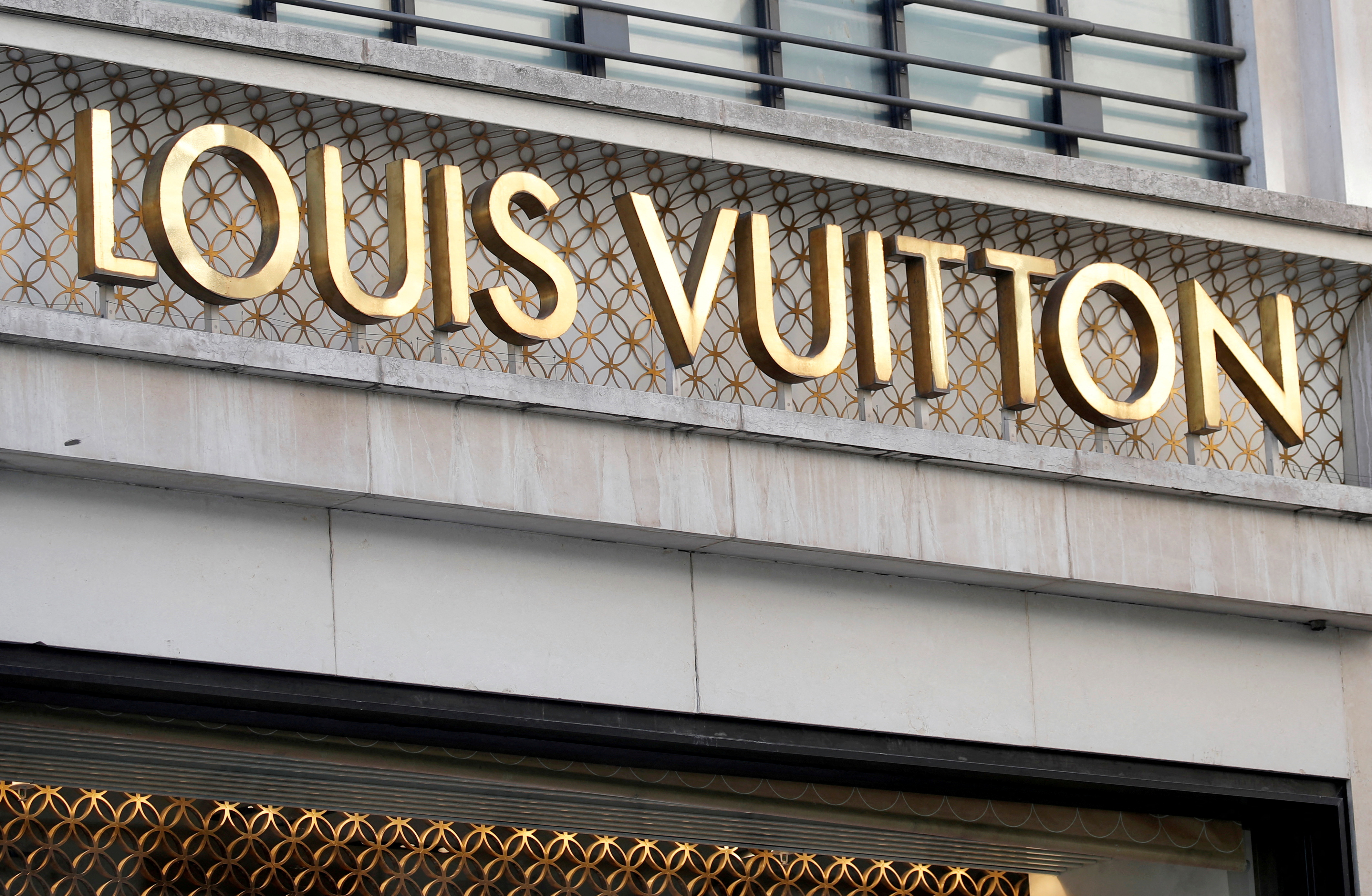 Louis Vuitton ouvre un café en plein Paris