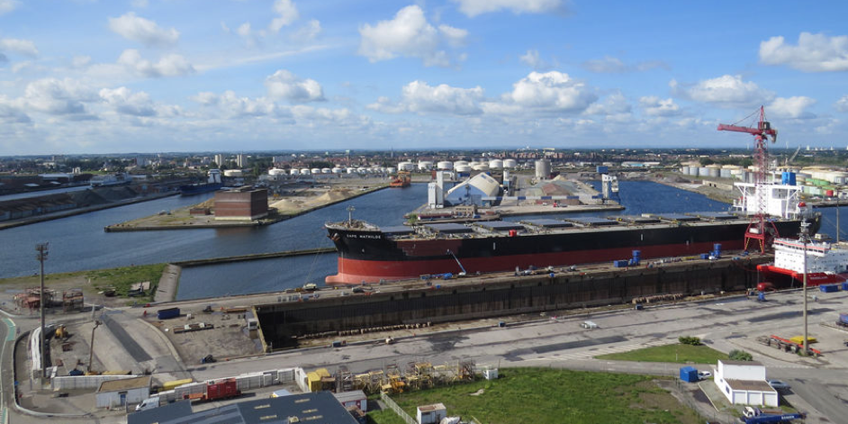 Gigafactory de batteries, acier bas carbone, EPR à Gravelines... : Dunkerque assure sa révolution industrielle