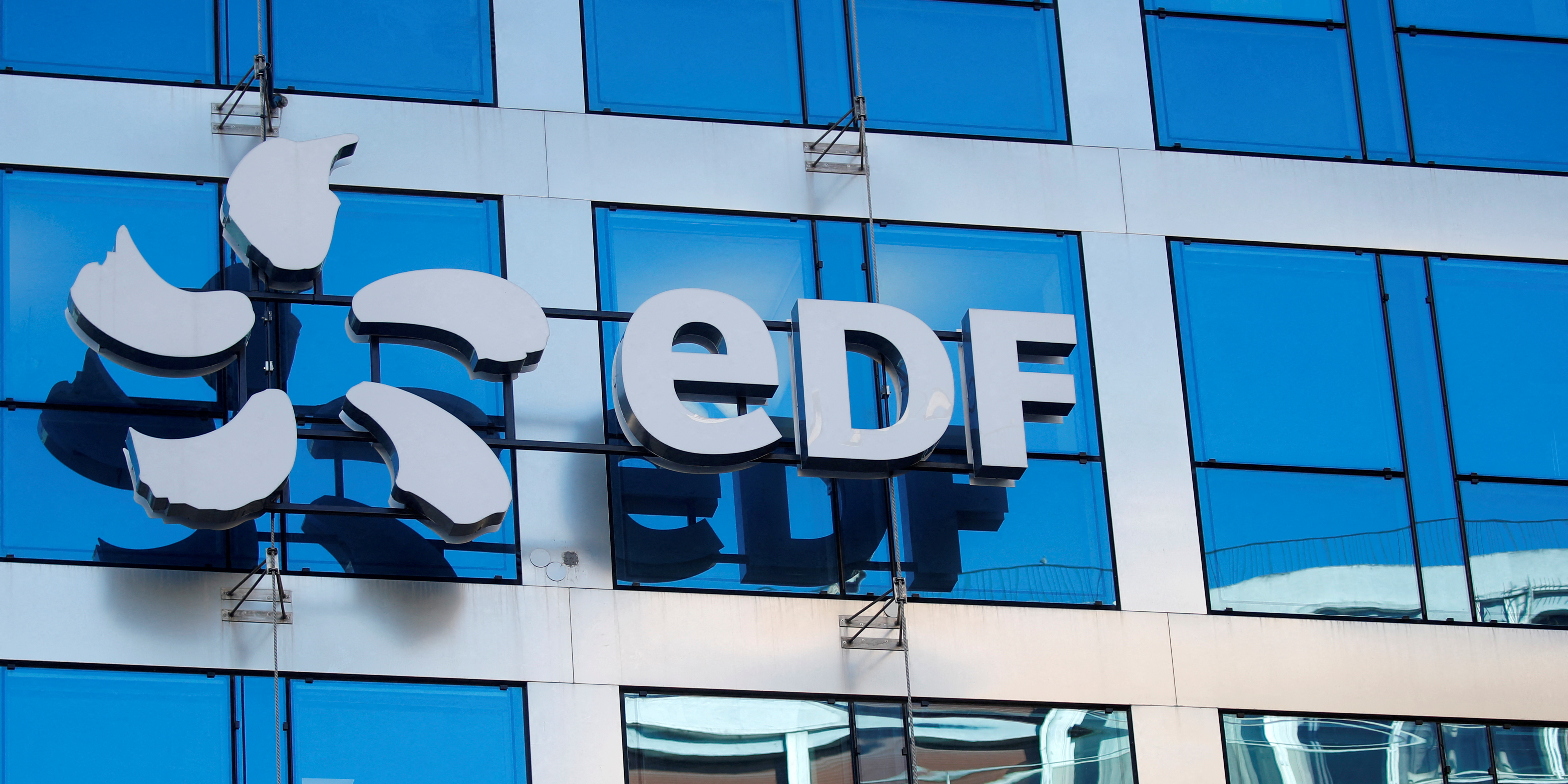 EDF, et maintenant une amende de 300 millions d'euros pour abus de position dominante
