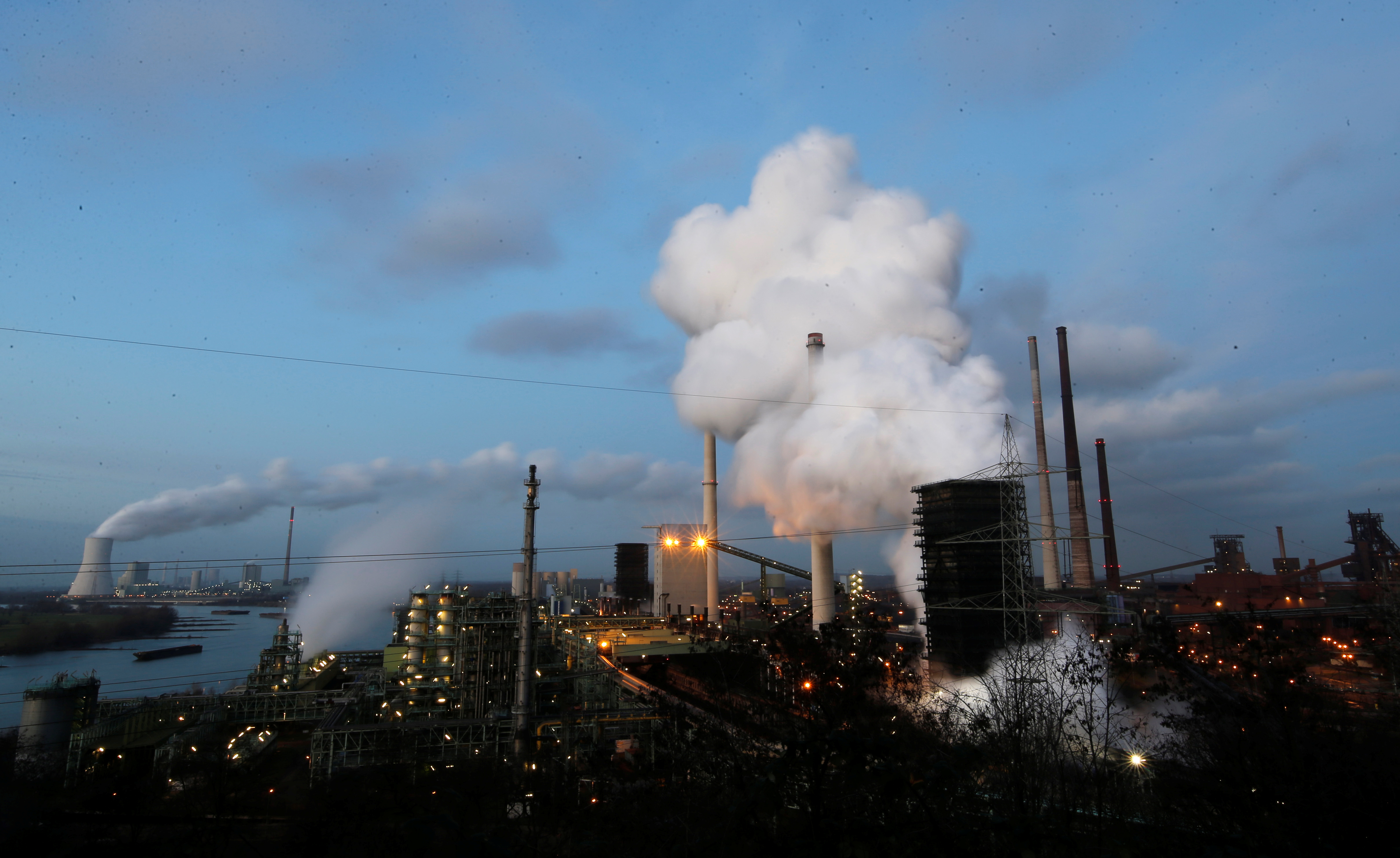 Des chercheurs proposent d'obliger les producteurs d'énergies fossiles à enterrer des tonnes de CO2