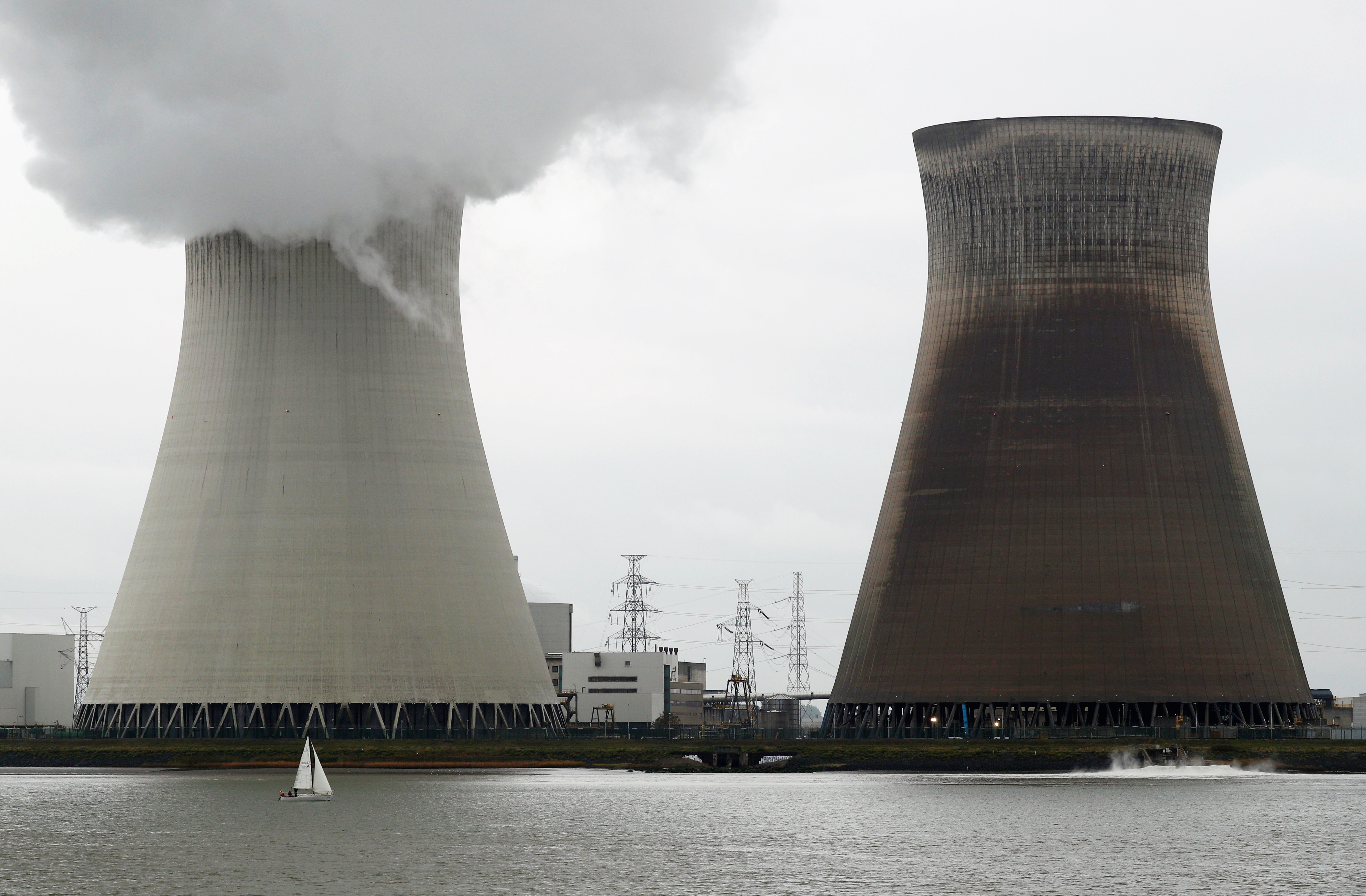 Pour assurer sa dépendance énergétique, la Belgique repousse la sortie du nucléaire de 10 ans : 