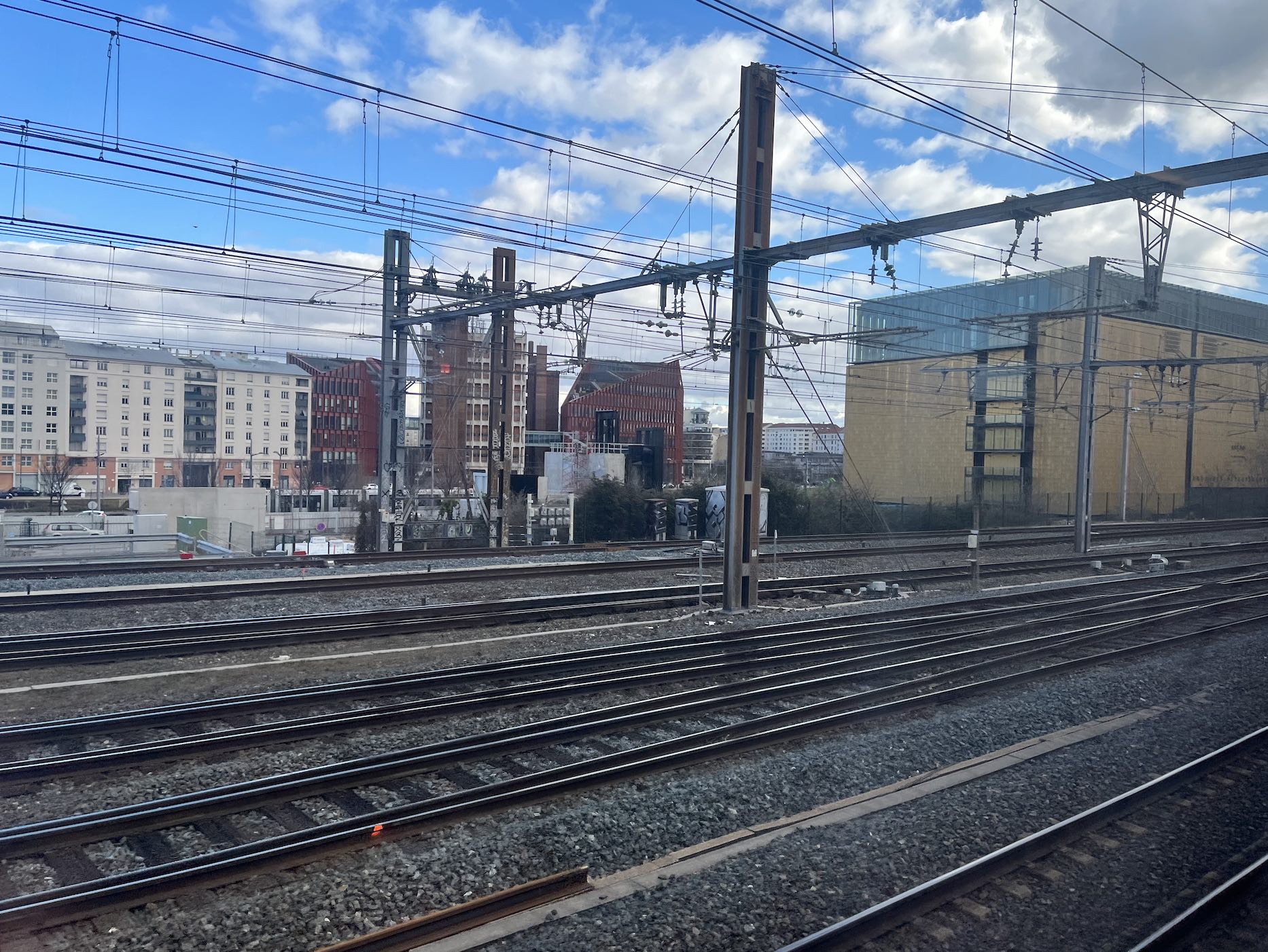 Report du Lyon-Bordeaux : Railcoop se frotte aux questions du passage à l'échelle (y compris sur le fret)