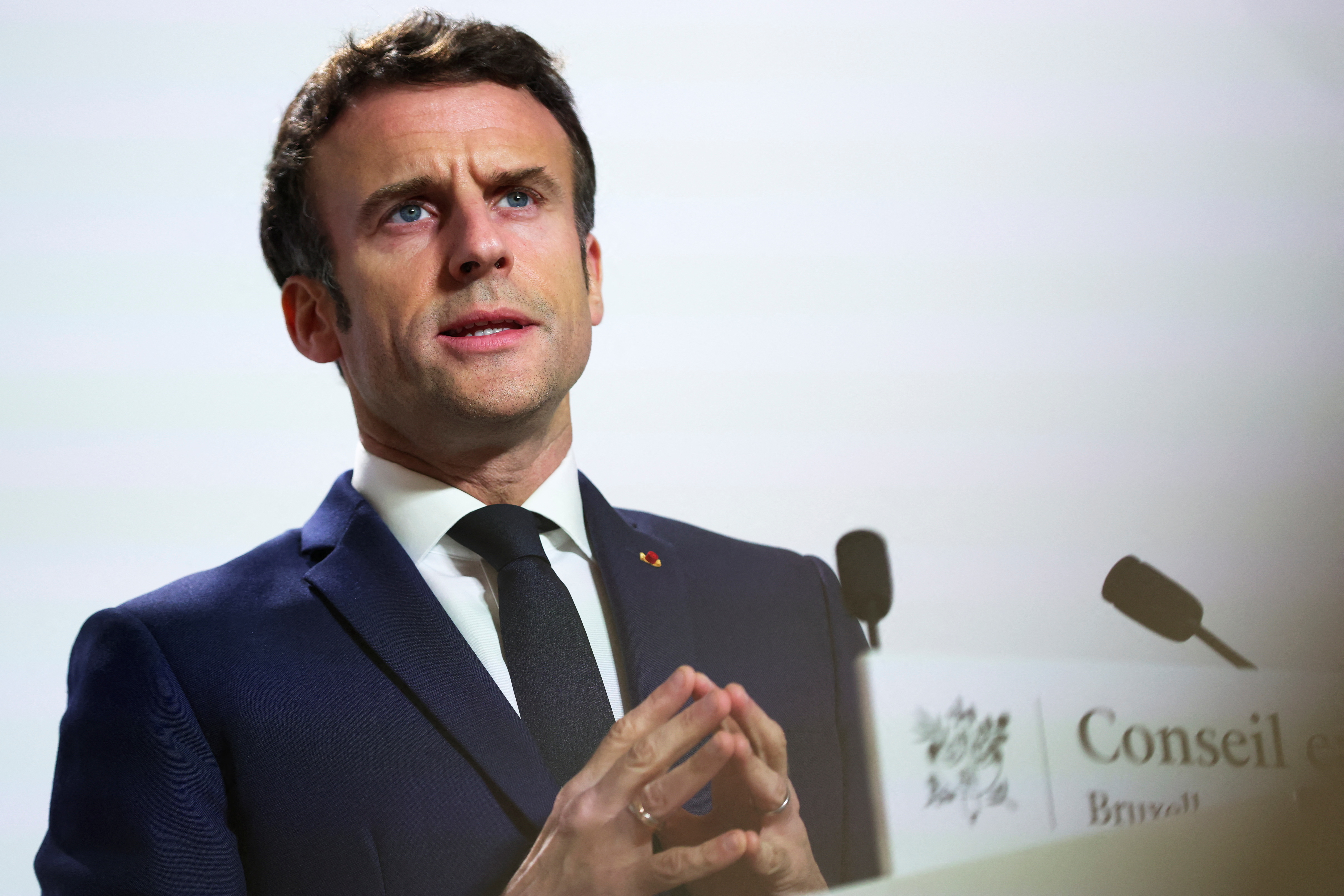 Présidentielle 2022 : s'il est élu, Macron lancera la réformera des retraites cet automne