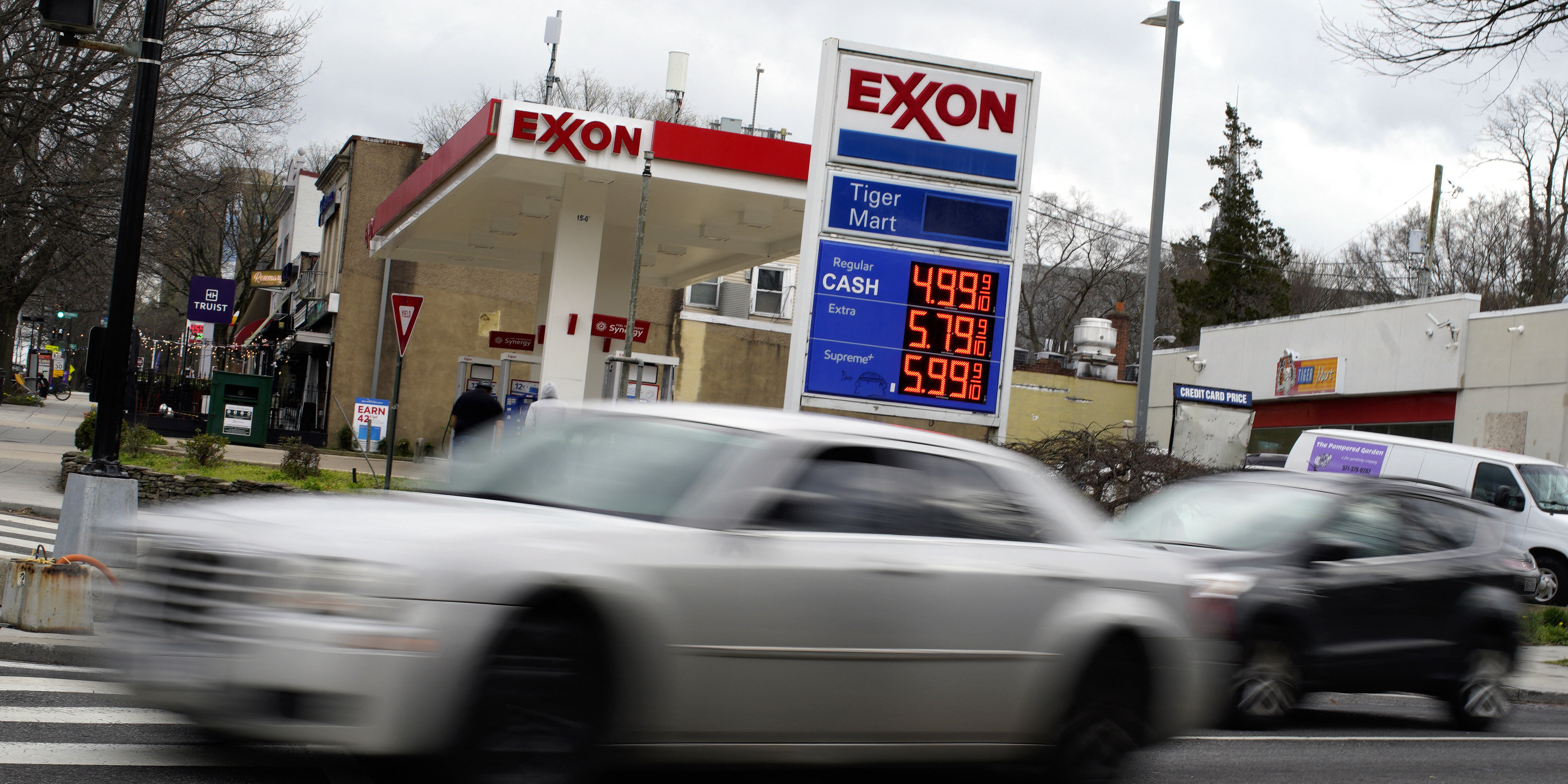 Aux États-Unis, le prix de l'essence en mars (+18%) envoie l'inflation à +8,5%: du jamais-vu depuis 1981