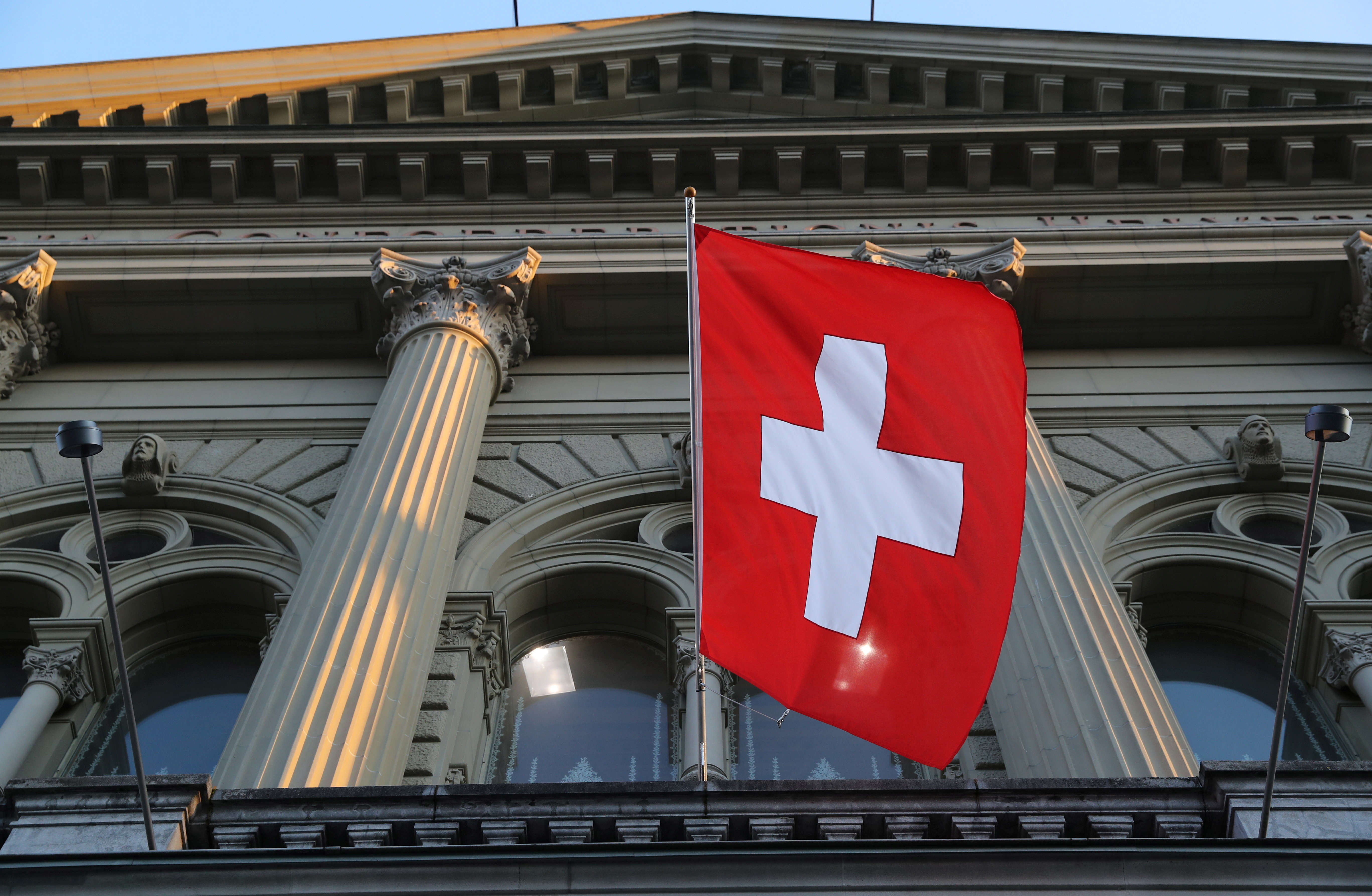 La Suisse détient plus de 7 milliards de francs d'actifs de la banque centrale de Russie