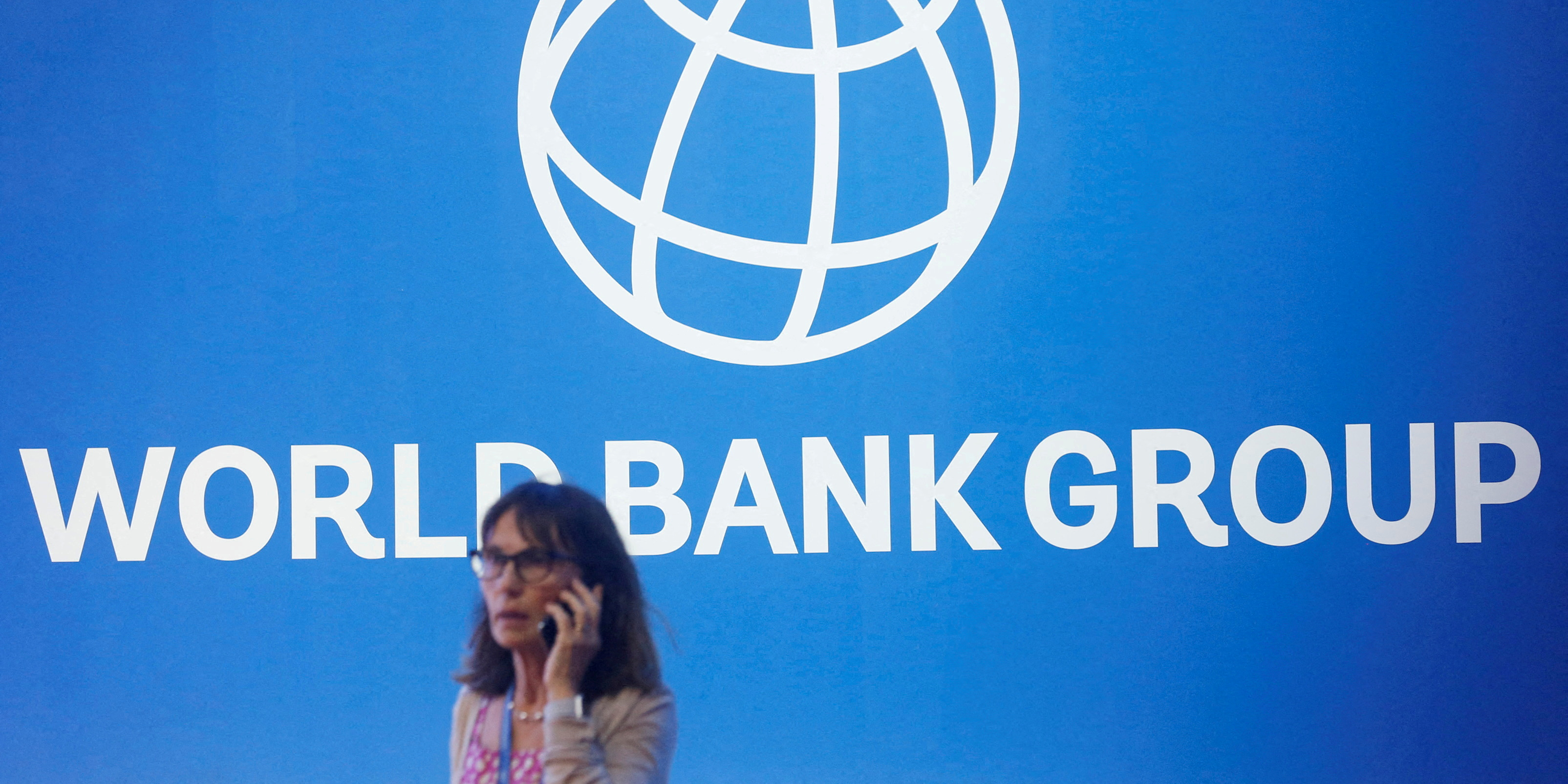 La Banque mondiale réduit de 0,9 point ses perspectives de croissance et veut un financement de 170 milliards de dollars