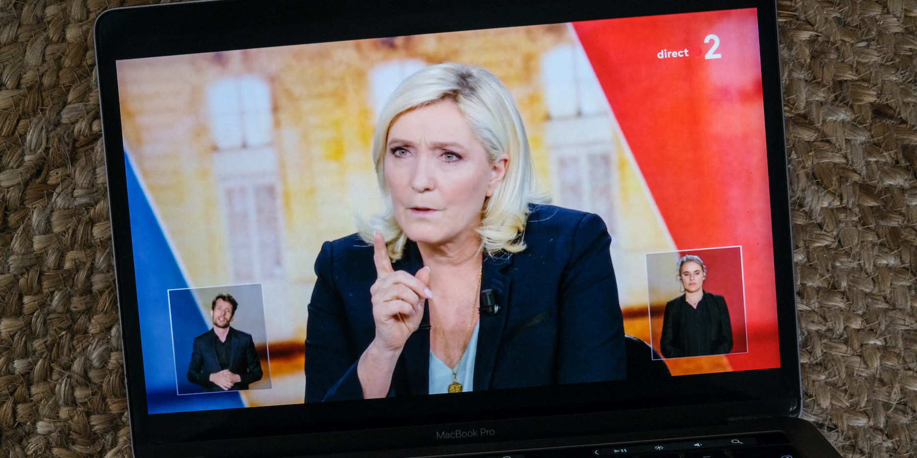 Une envolée des taux : le scénario noir pour la France qui accompagnerait l'élection de Marine Le Pen