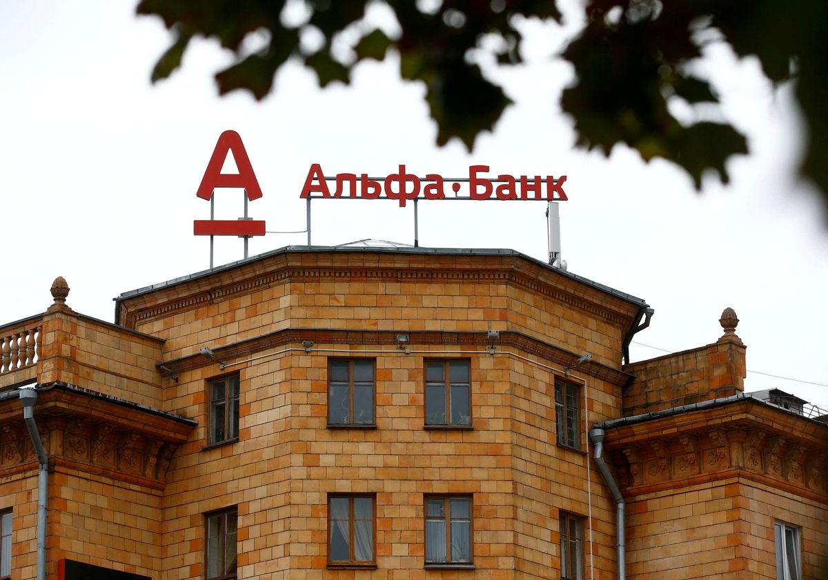 Sanctions/: faillite de la banque Amsterdam Trade Bank, filiale du géant russe Alfa Bank