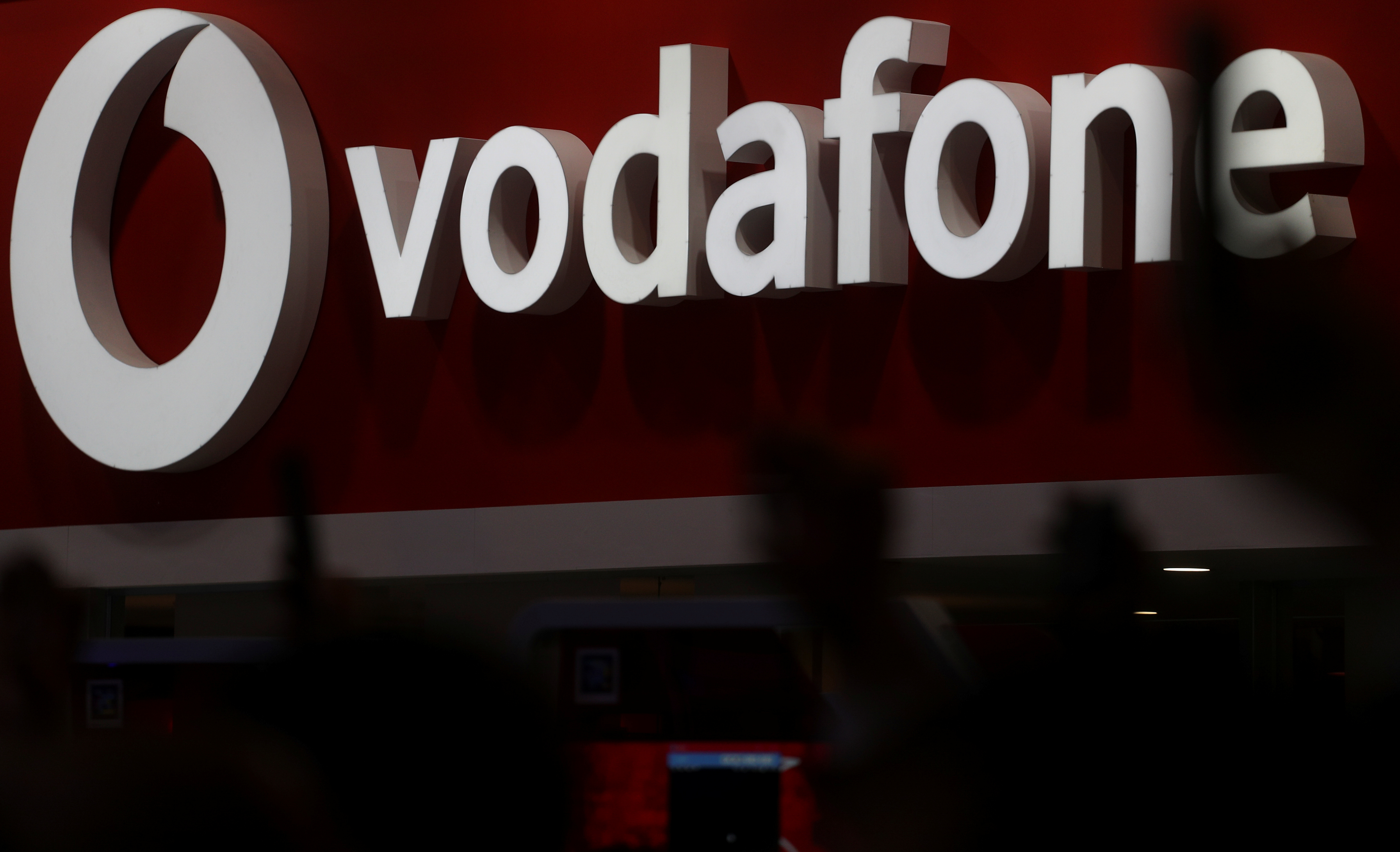 L'opérateur britannique Vodafone cède sa filiale en Hongrie pour 1,8 milliard d'euros
