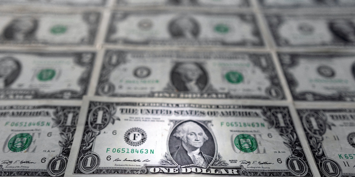 Pourquoi la solidité du dollar est un atout pour l'économie américaine face à la Chine et l'Europe
