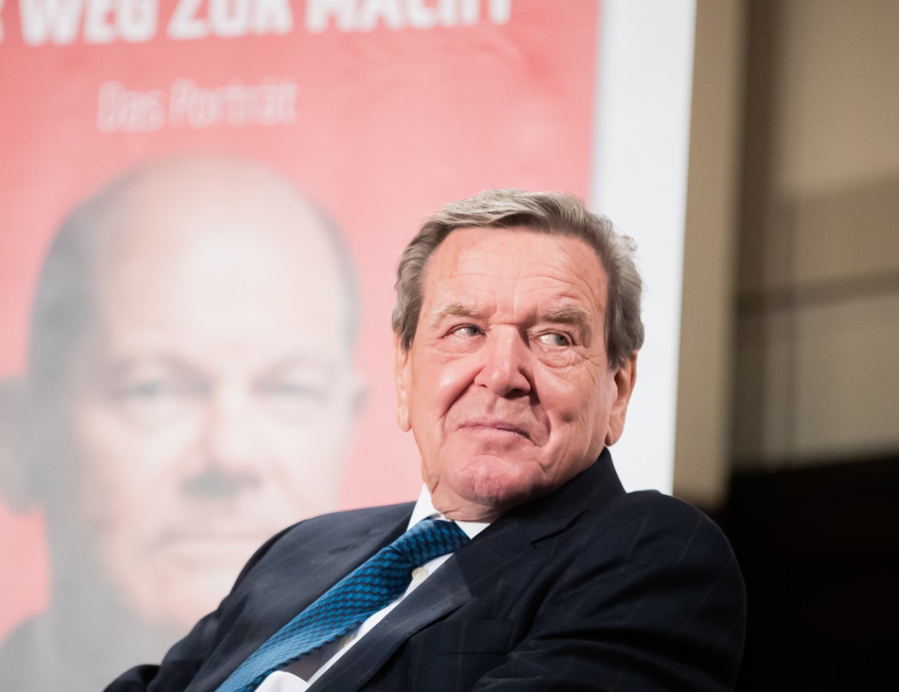 Gerhard Schröder sanctionné en Allemagne pour ses liens avec la Russie et Vladimir Poutine