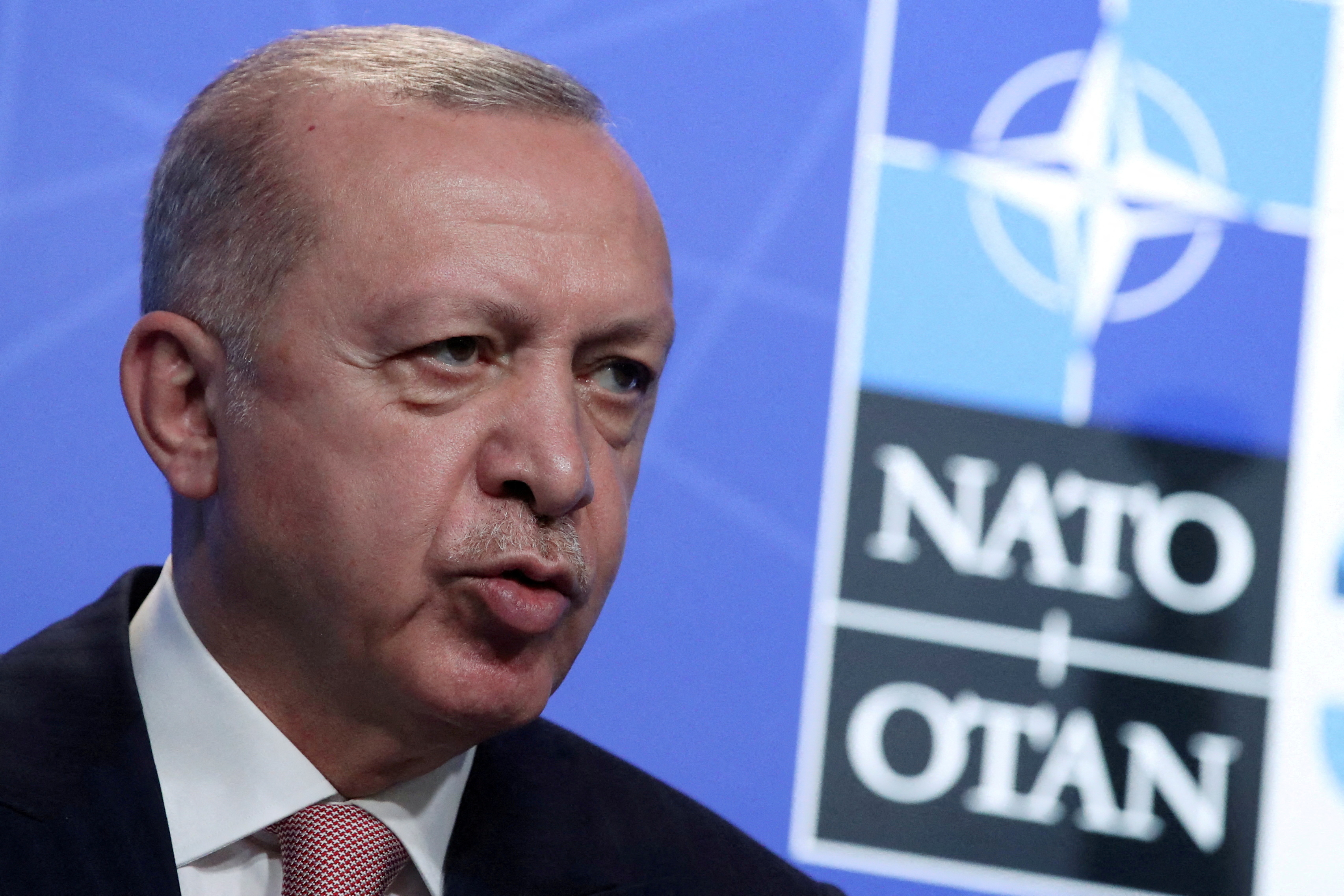 Erdogan persiste et signe : pour lutter contre l'inflation..., il continuera de baisser les taux