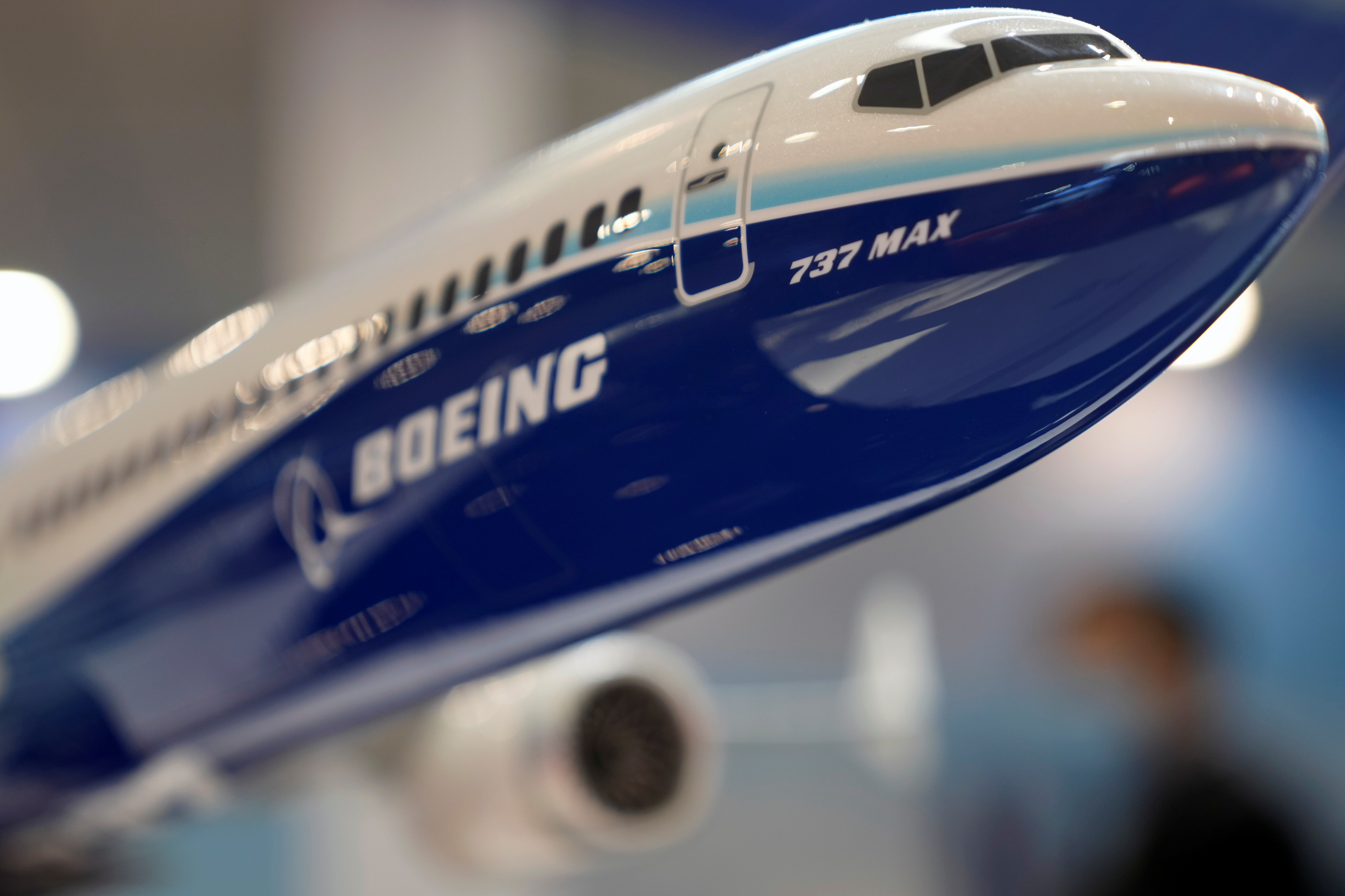 Au salon aéronautique de Farnborough, Boeing frappe un grand coup avec une commande de 100 B737 MAX-10 de Delta
