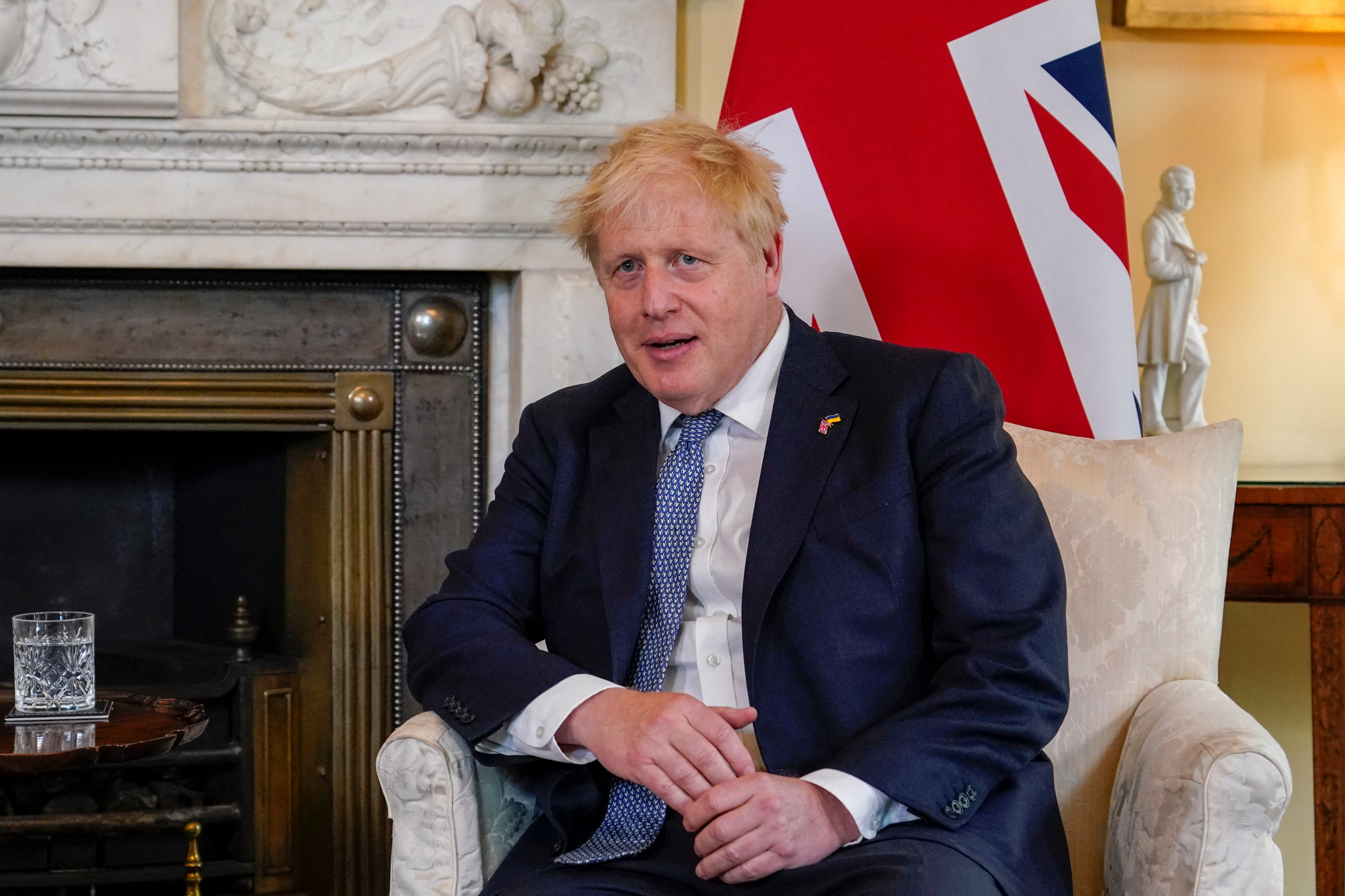 Boris Johnson sauve sa tête : échec du vote de défiance