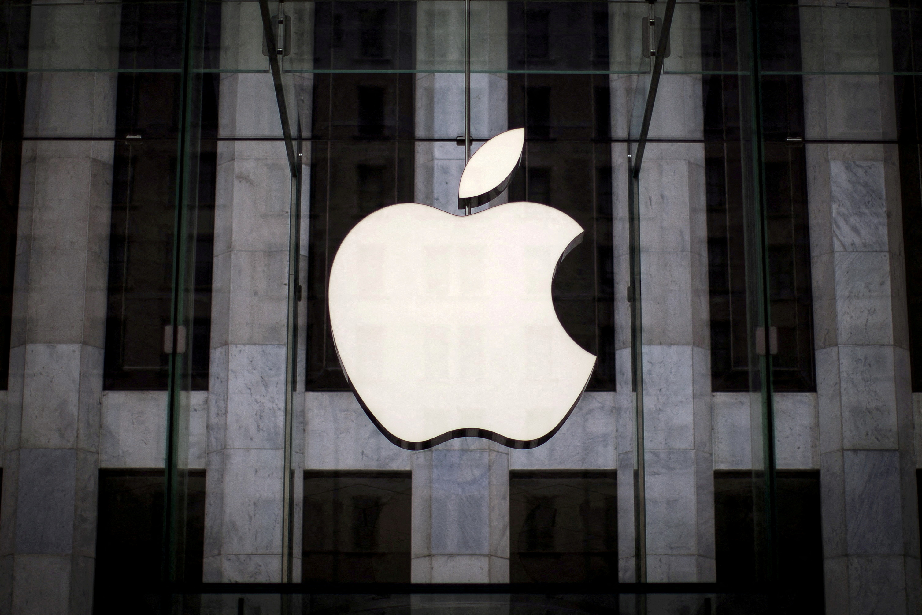 Cybersécurité : une faille permet aux hackers de contrôler iPhone, iPad et Mac, selon Apple