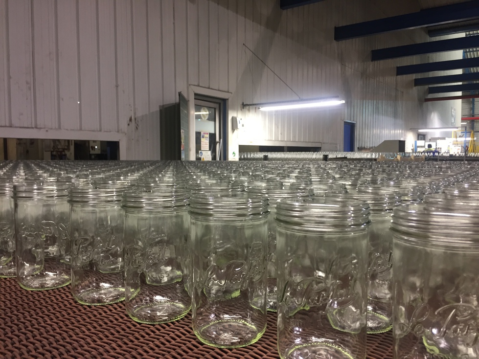 En Auvergne, l'américain O-I Glass modernise sa verrerie et se donne un atout face à la hausse de l'énergie