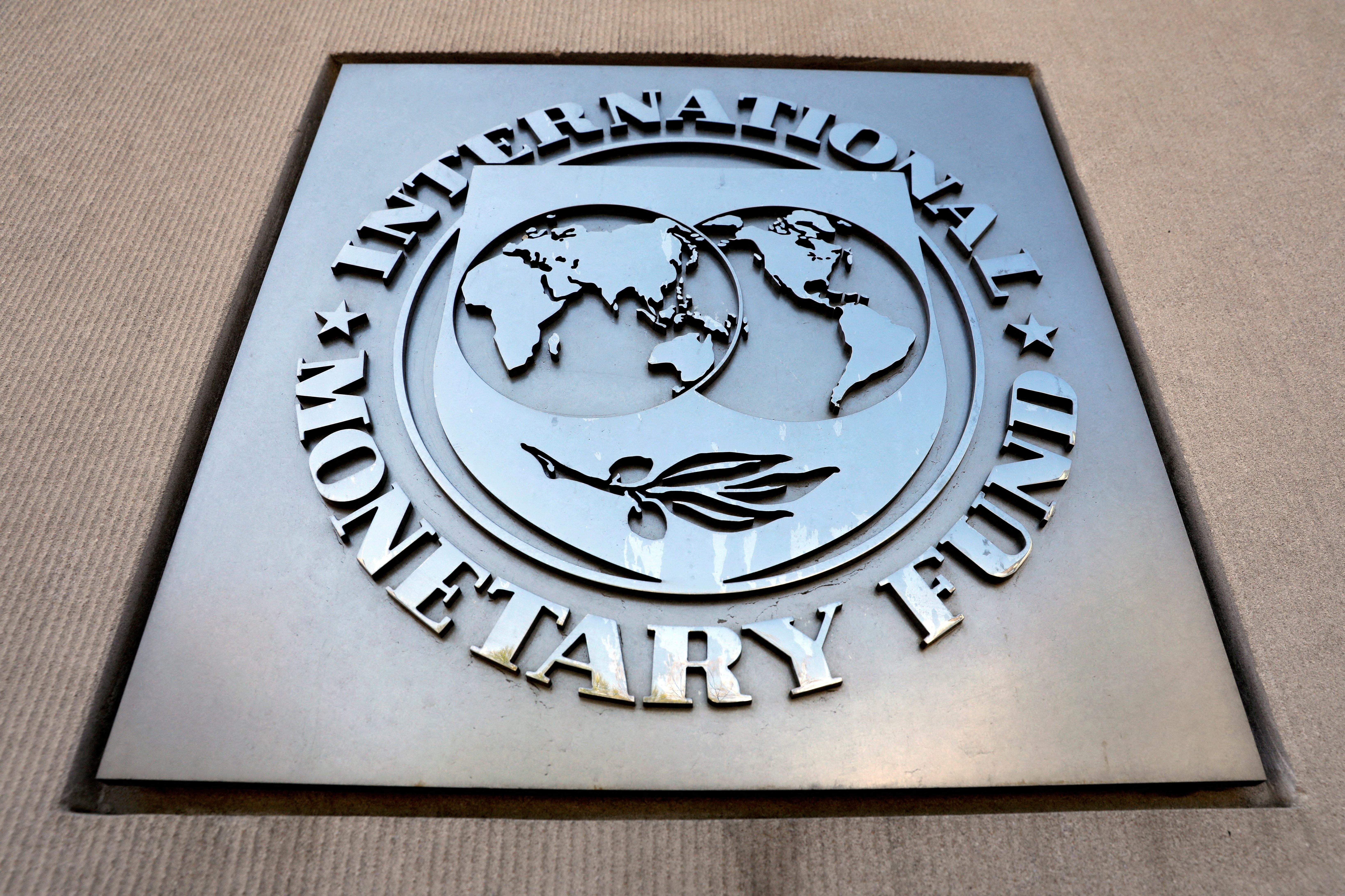 La banque mondiale s'attend à «une période prolongée de croissance faible et d'inflation élevée»