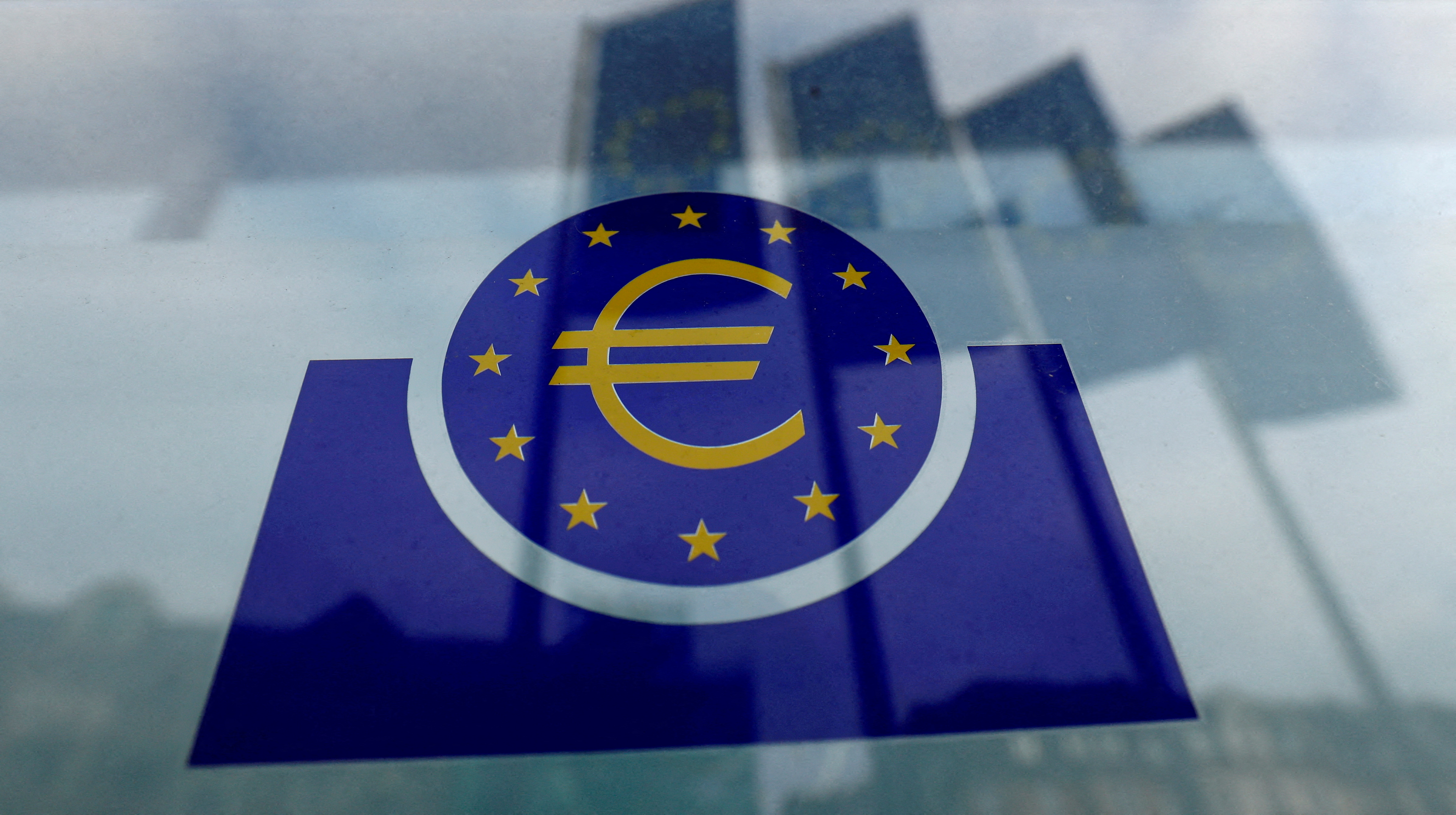 Hausse des taux : la BCE tente d'éviter le scénario de la crise de l'euro de 2011