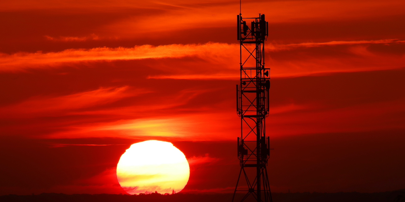 Malgré la colère d'Orange, SFR va déployer la 5G avec Huawei à La Réunion