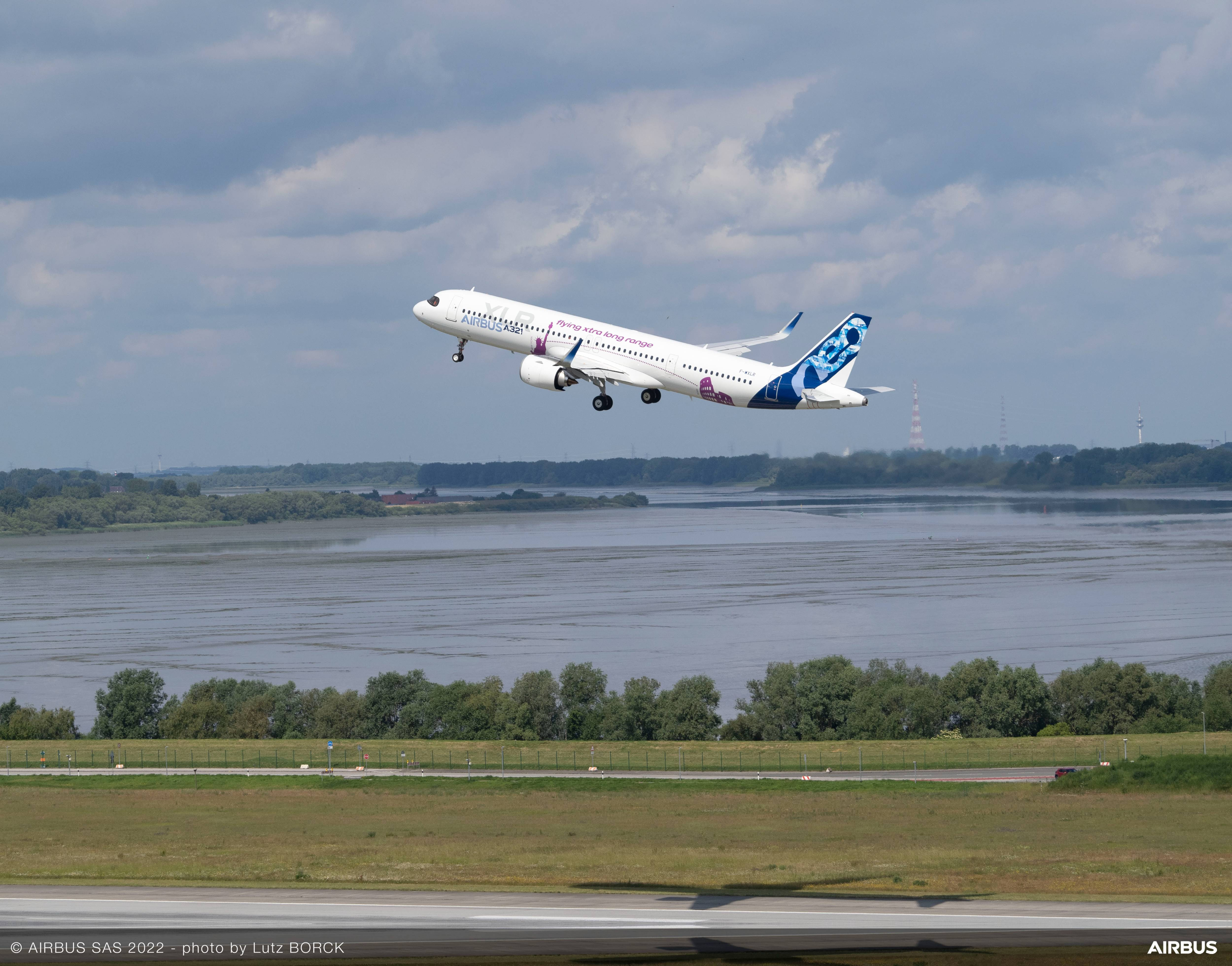 Airbus place l'A321 XLR chez Latam et améliore son bilan à Farnborough