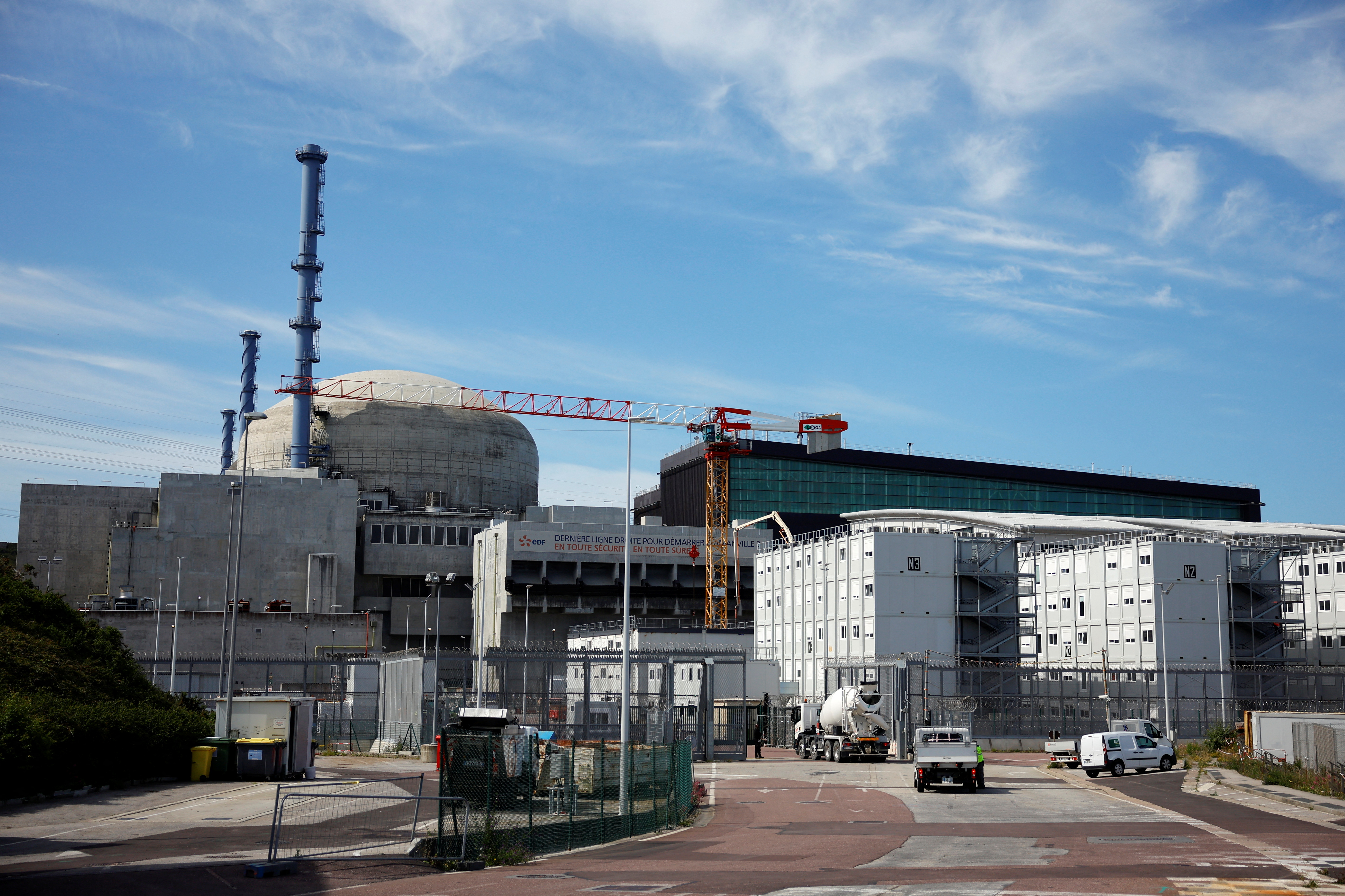 Nucléaire : l'arrêt d'un EPR en Chine jette le trouble sur celui de Flamanville