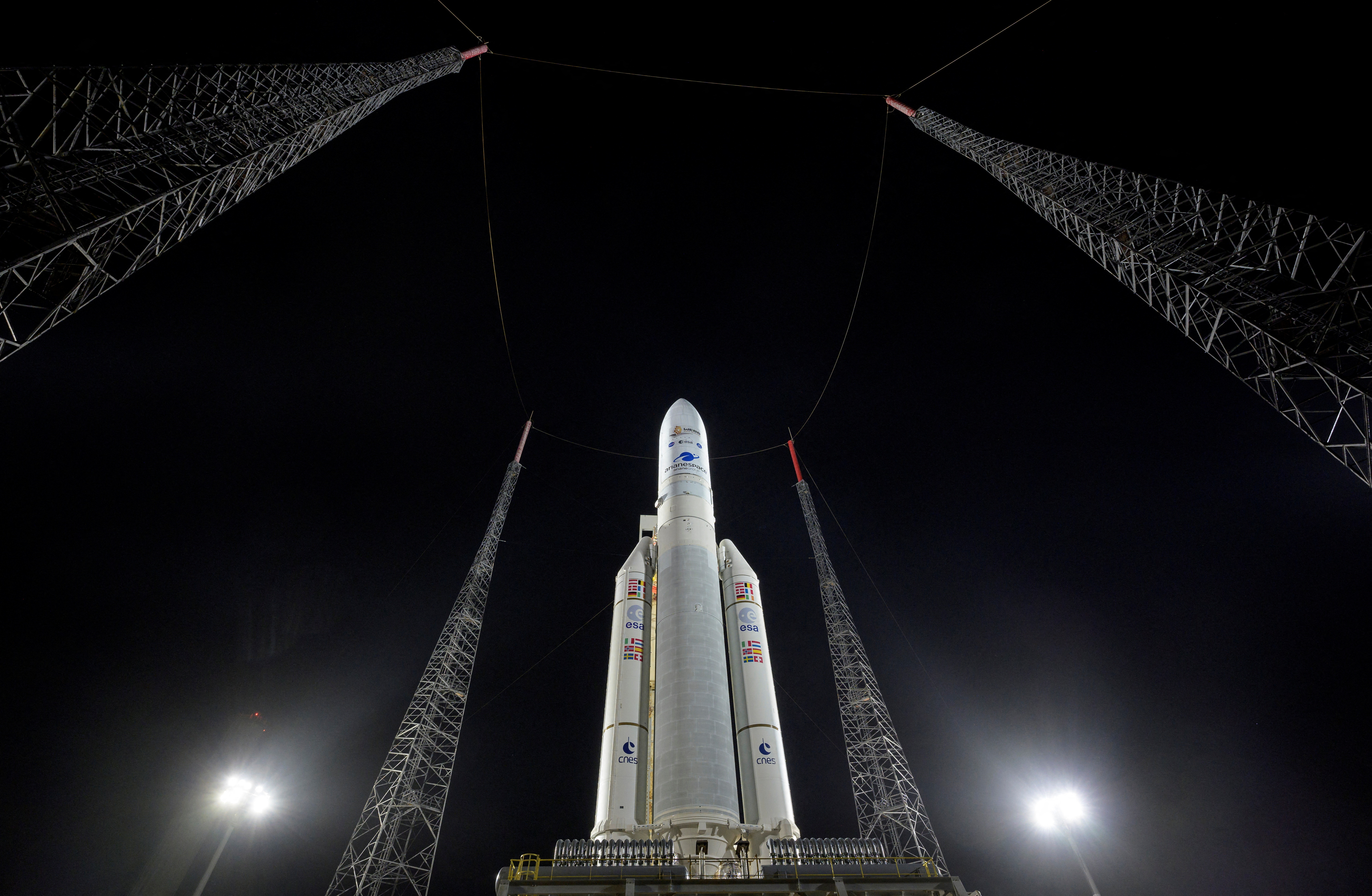 Le retard du satellite allemand H2Sat décale à nouveau le lancement de Syracuse 4B