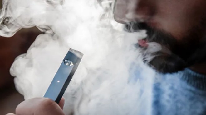 L'interdiction des cigarettes électroniques de la startup anti-tabac Juul suspendue temporairement