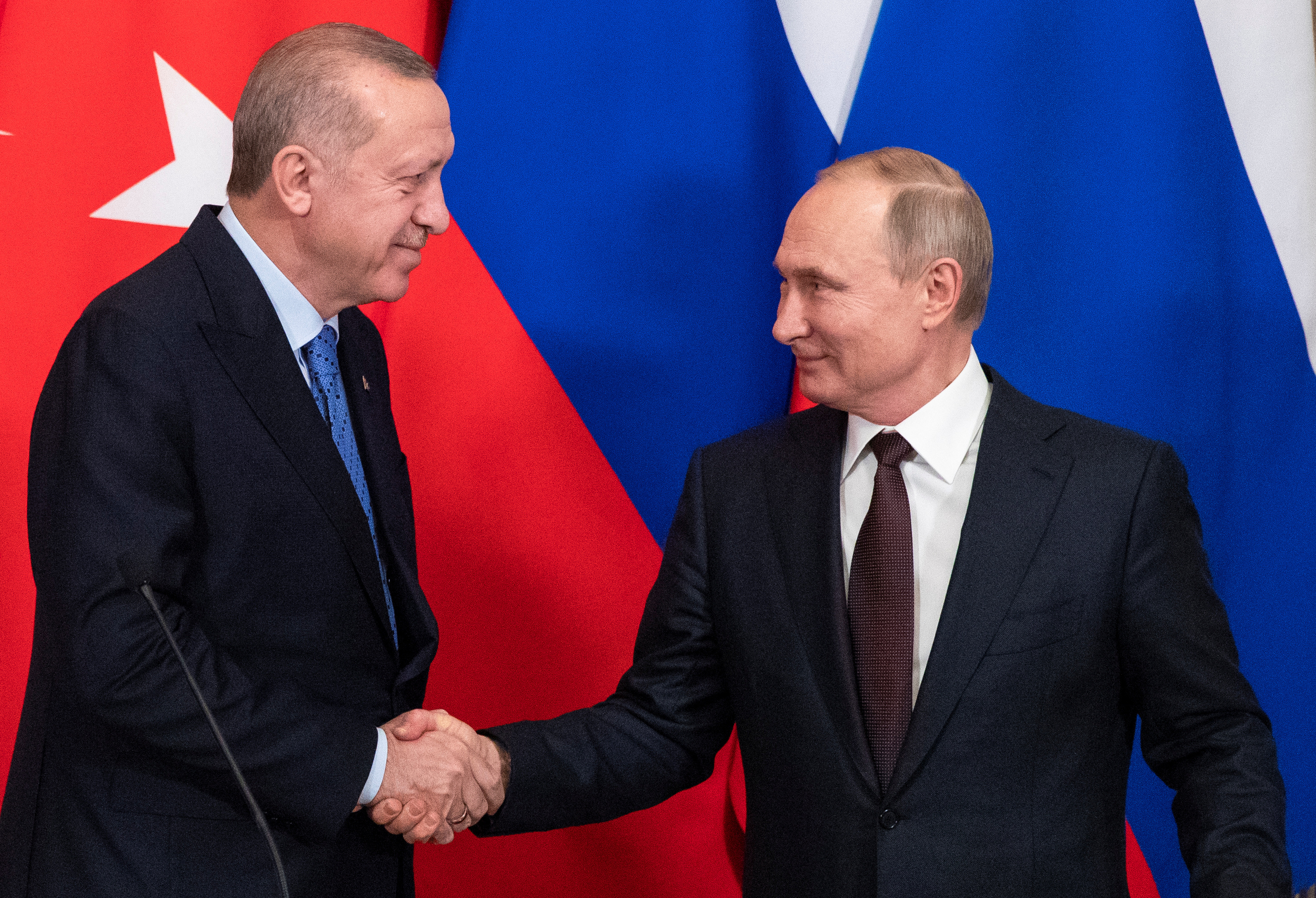 La Turquie soigne ses relations avec la Russie et accepte de payer son gaz en roubles