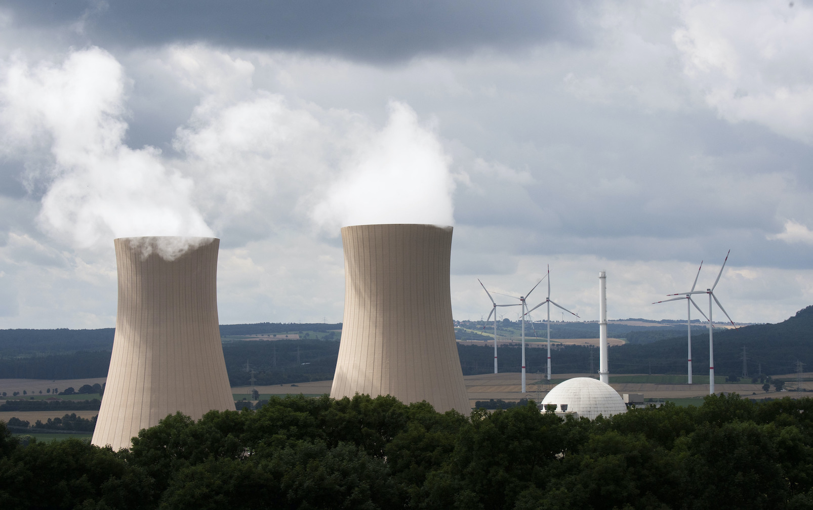 Nucléaire : le Sénat accélère, EDF appelé à étudier une prolongation de ses réacteurs au-delà de 60 ans