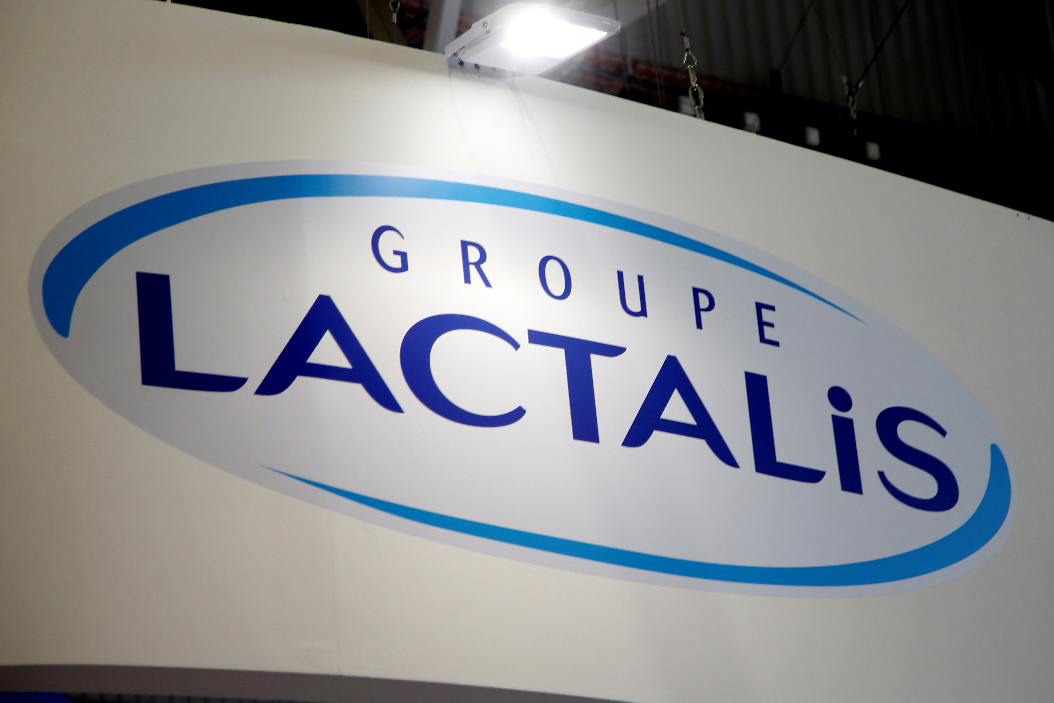 Prix du lait : Lactalis propose une augmentation, les fournisseurs la refusent