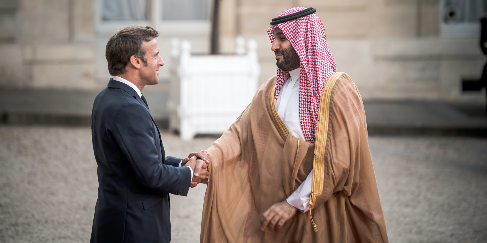 Après Joe Biden, Emmanuel Macron courtise à son tour Mohammed ben Salmane