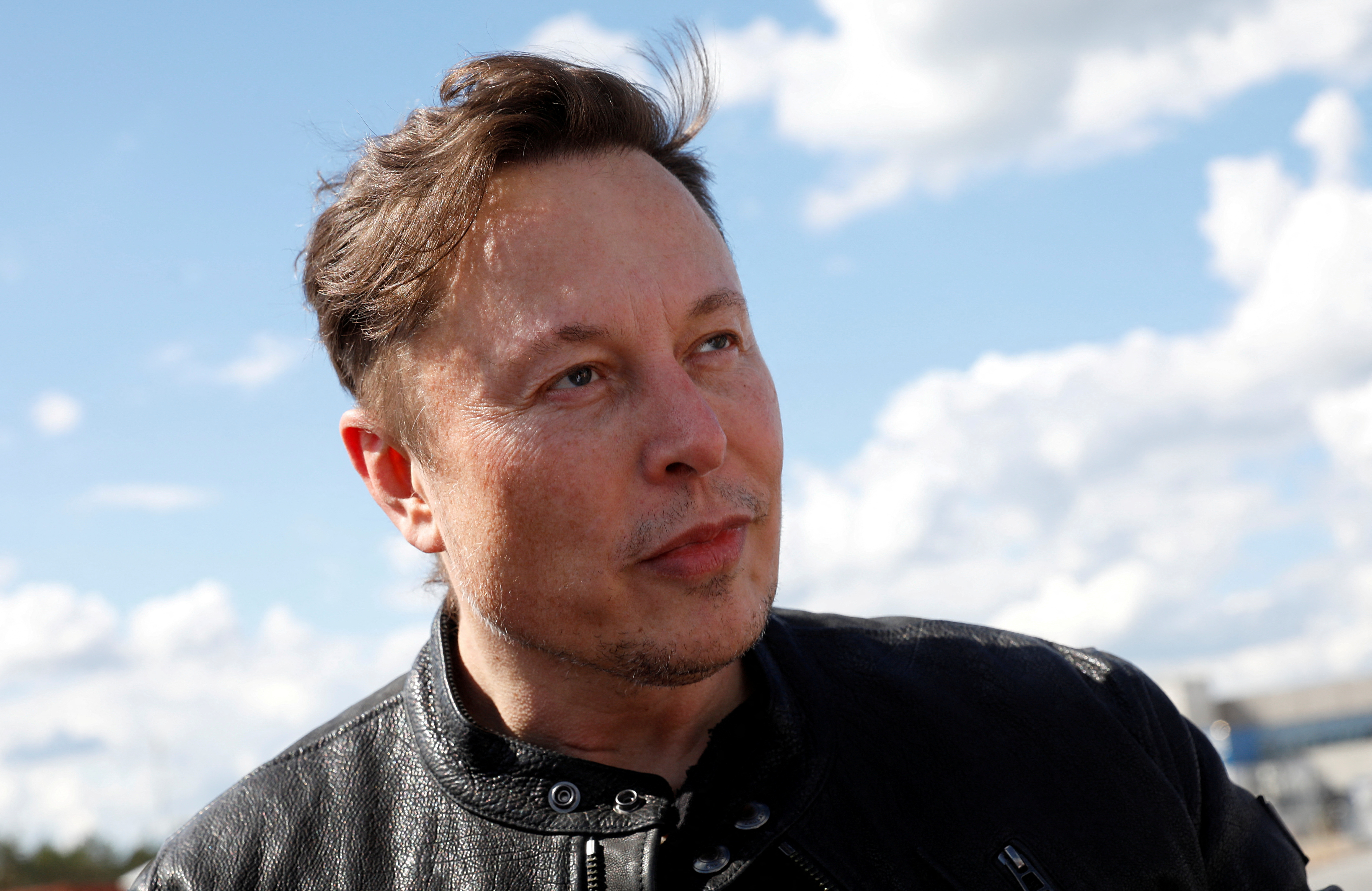 Ukraine : Musk cesse de financer son réseau internet par satellite Starlink, le Pentagone appelé à la rescousse