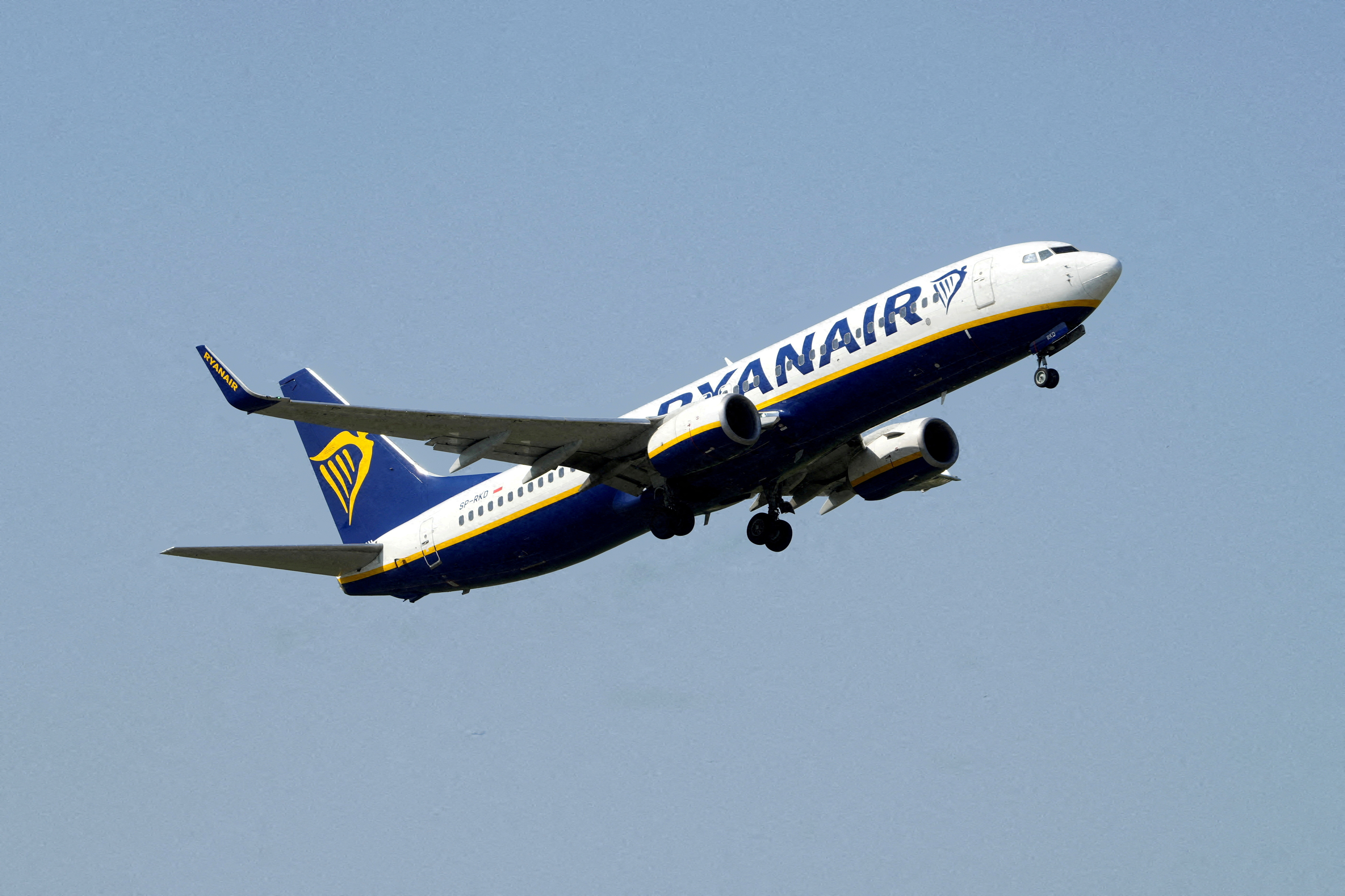 Ryanair confirme son rang de numéro un du secteur aérien en Europe